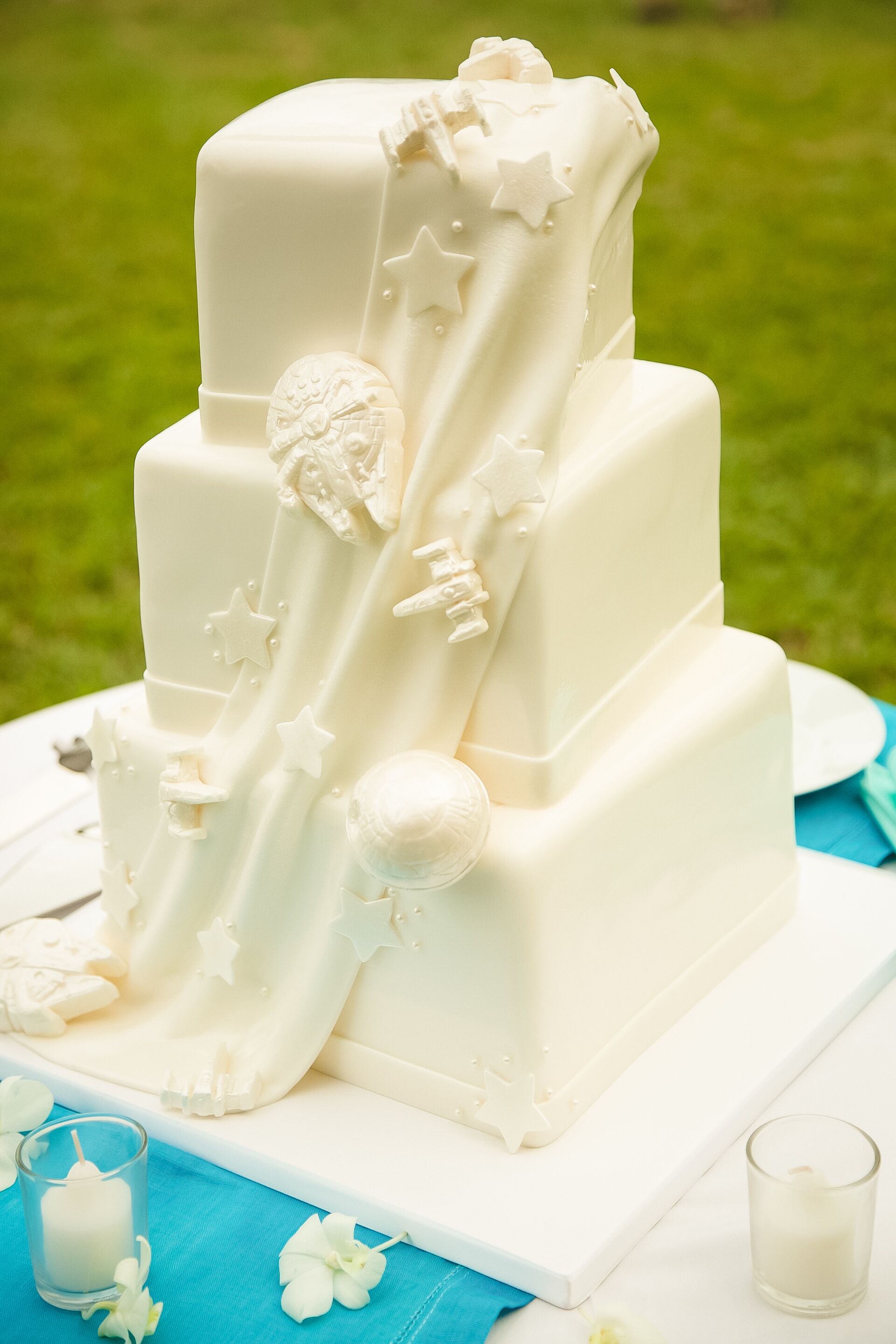 "Star Wars" Themed Ivory Wedding Cake