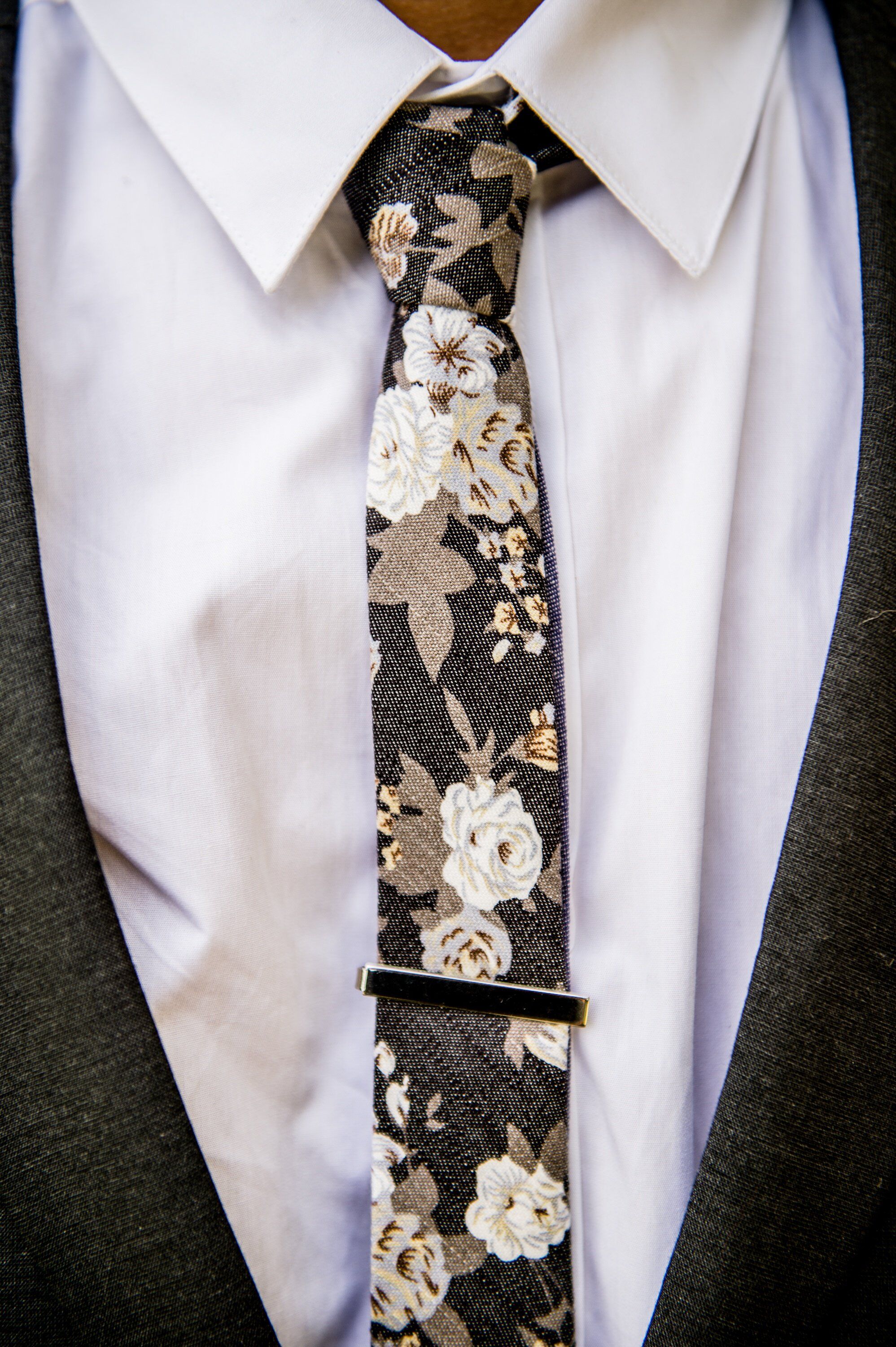Floral-Printed Skinny Tie