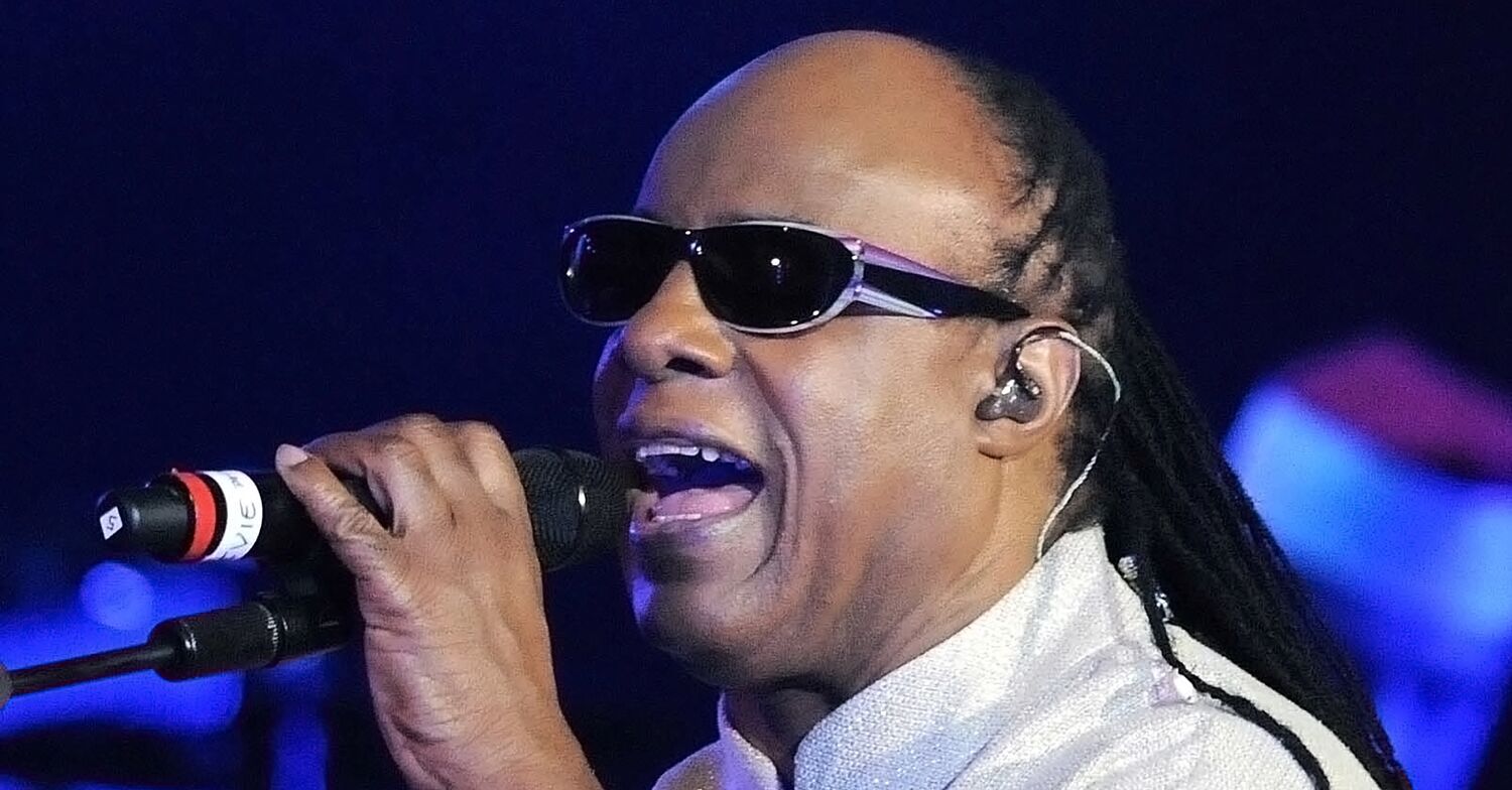 20 Stevie Wonder Love Songs for Your Wedding