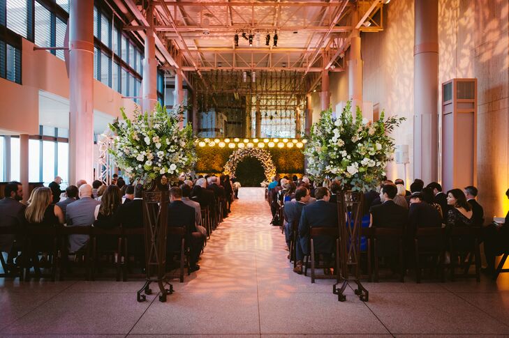 A Modern Garden Inspired Wedding  at the Museum  of Natural 