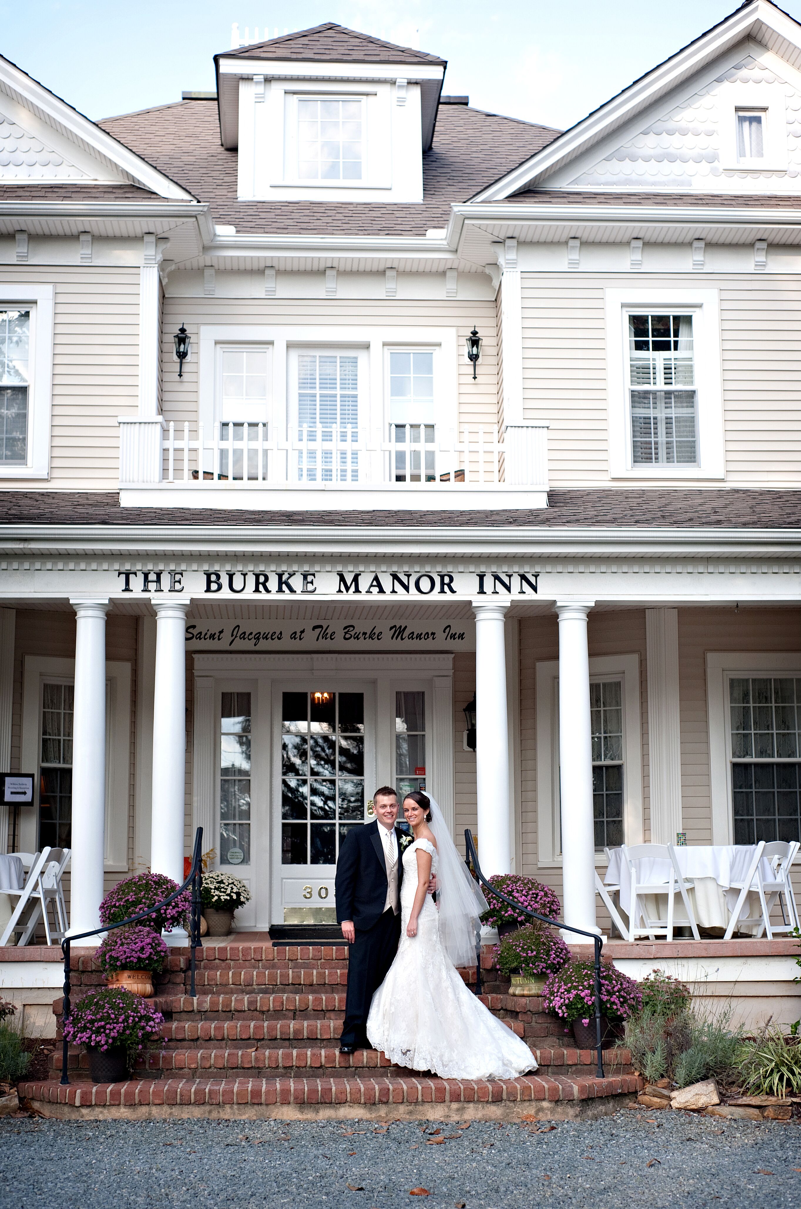 The Burke Manor Inn Historic Wedding  Venue 