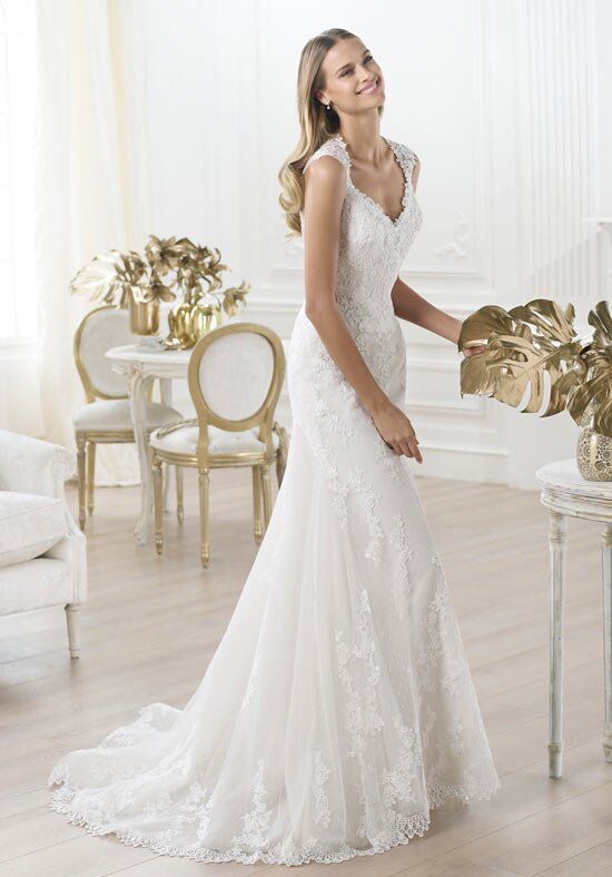 wedding dress retailers