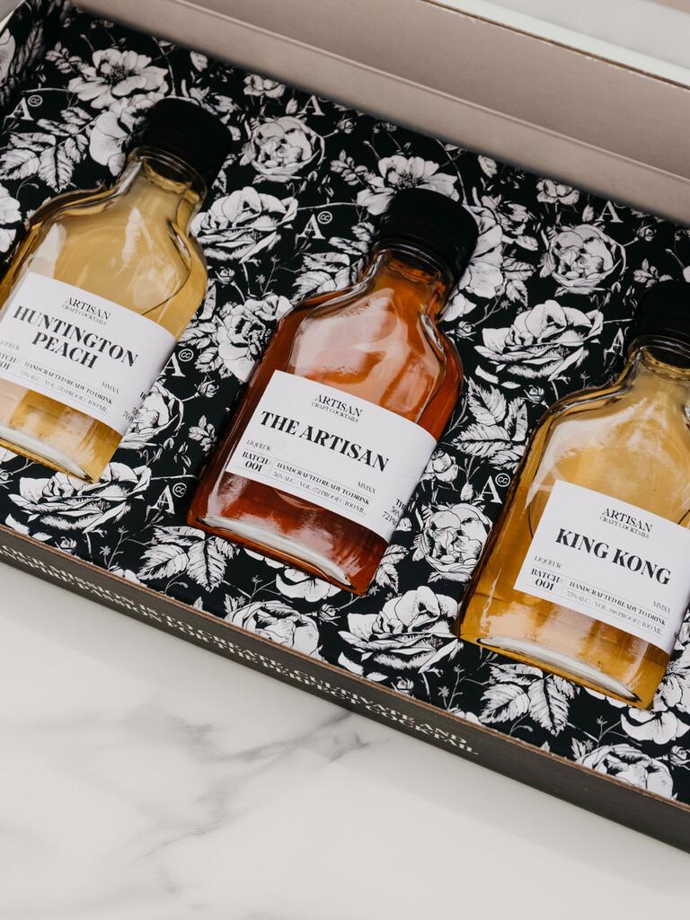 dessert cocktail gift set med blommig förpackning