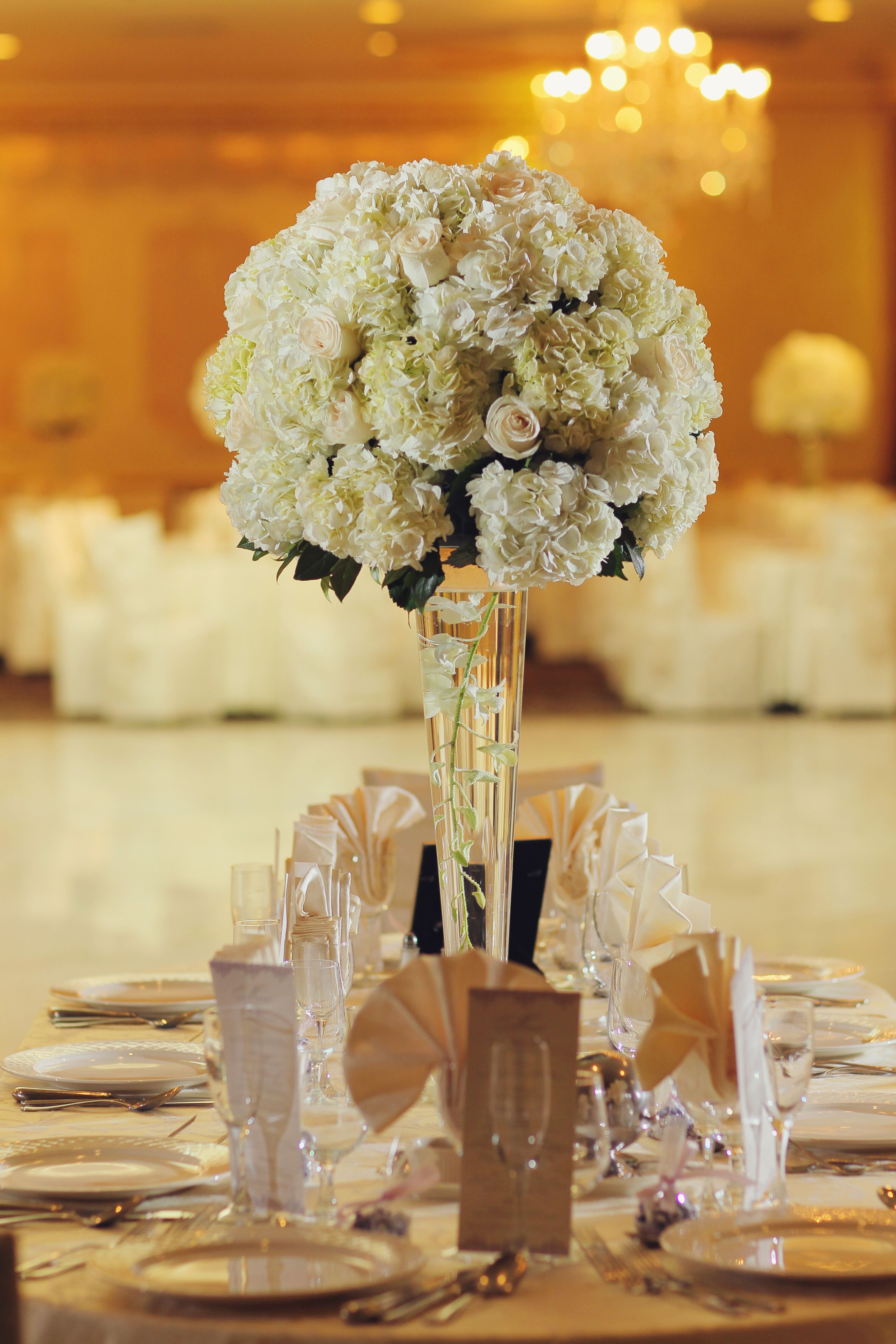 hydrangea centerpieces rose tall traditional weddings decorations table centrepieces
