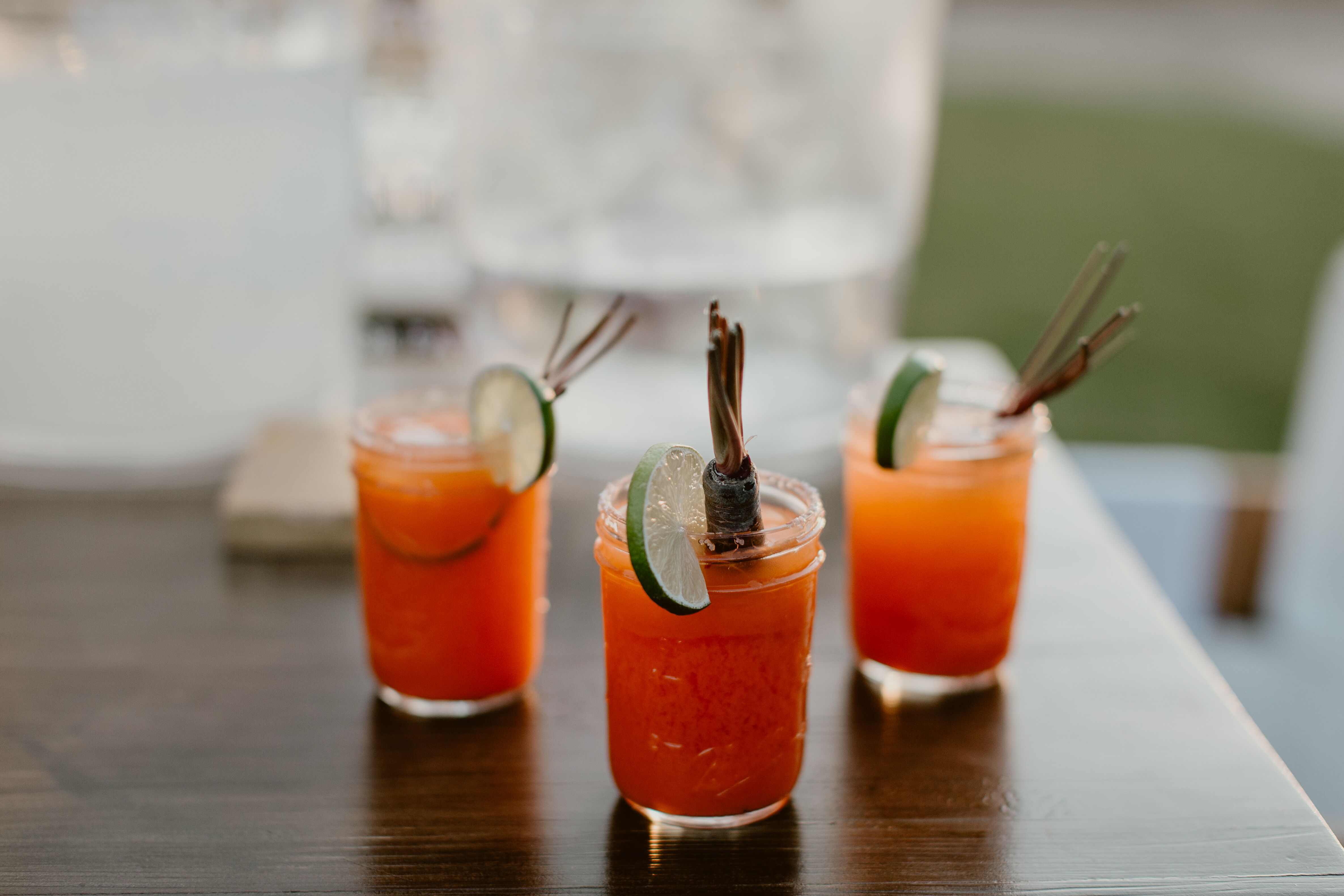Signiature Cocktail in Mason Jar