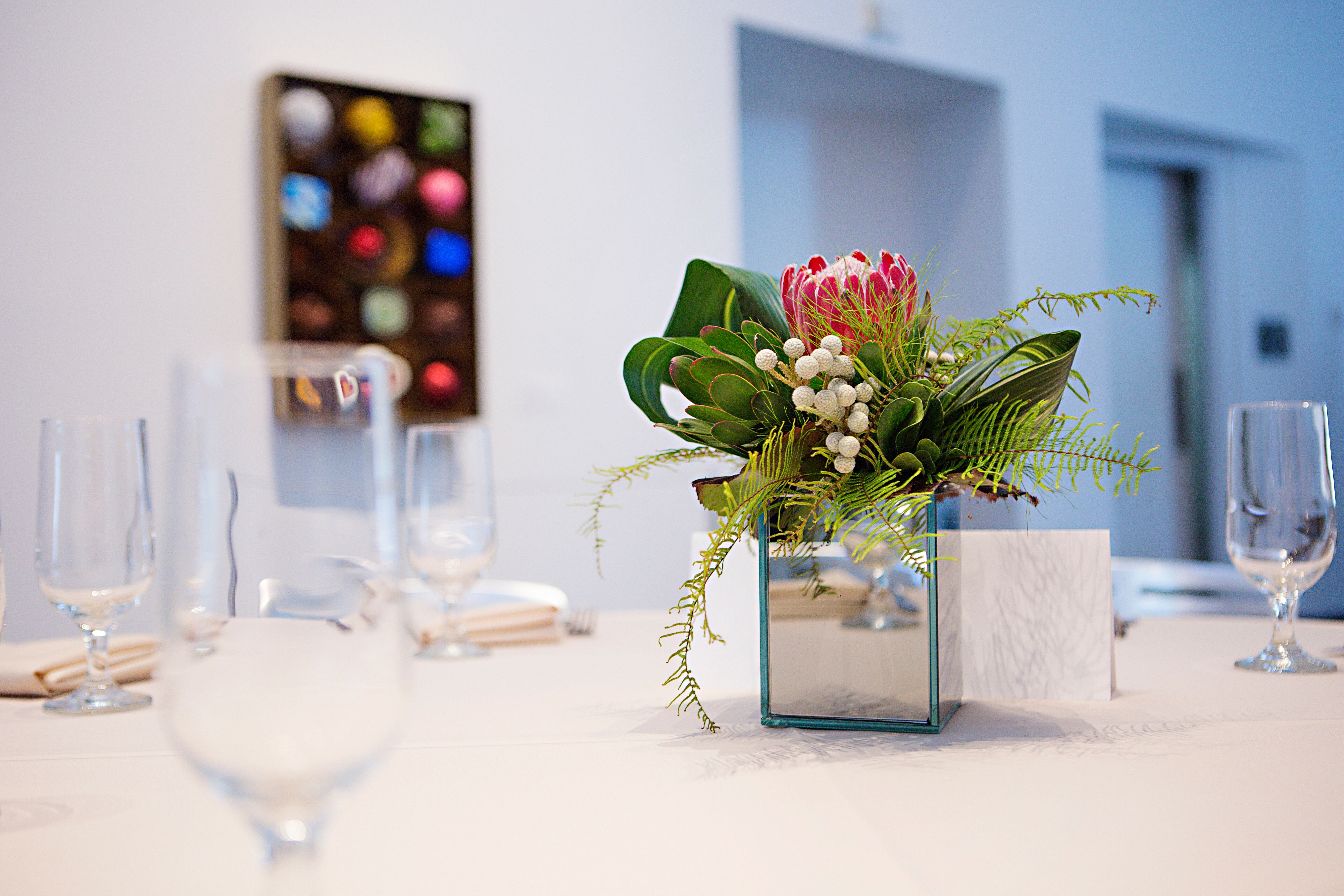 Small Cube Mirror Vase Centerpieces