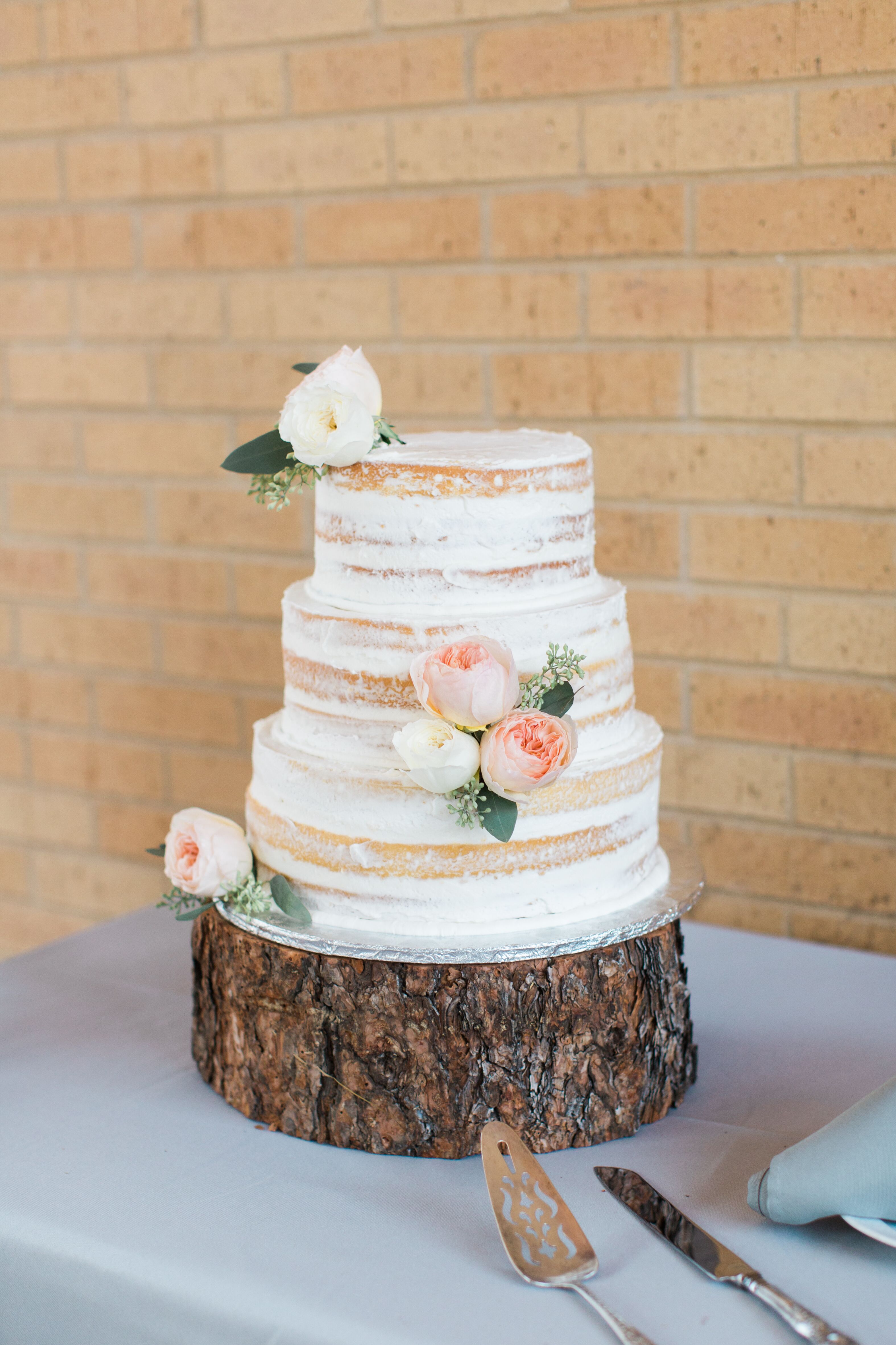 Romantic Naked Cake on Wood Cake Stand