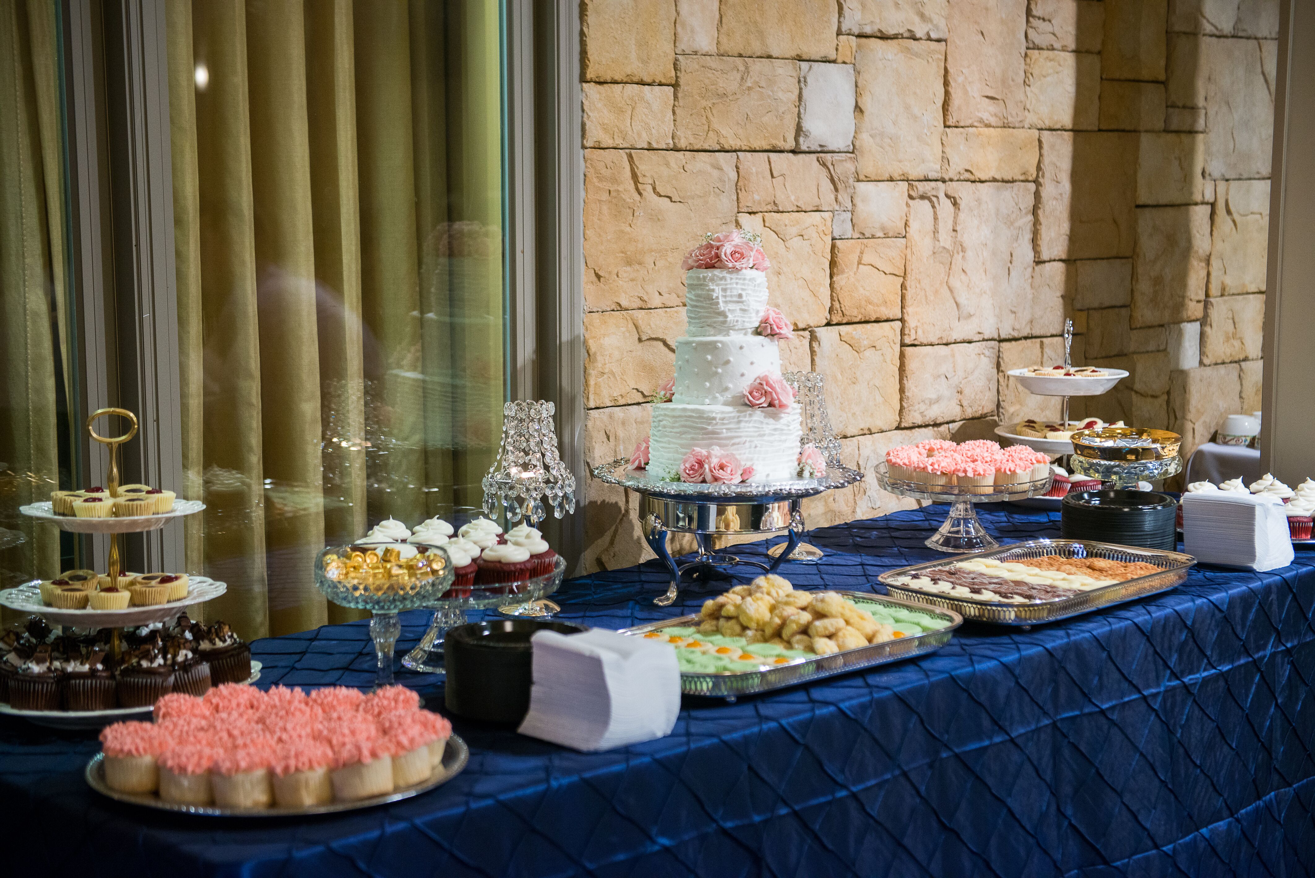 Wedding Cake, Cupcake, Cookie Dessert Table