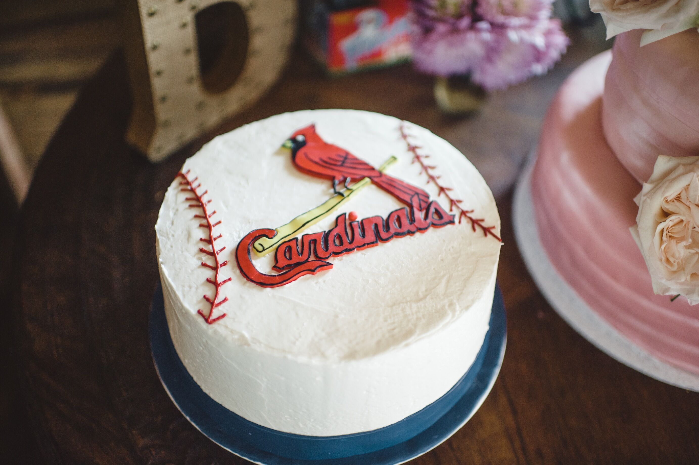 St. Louis Cardinals Baseball Wedding Cake – Perfuzion