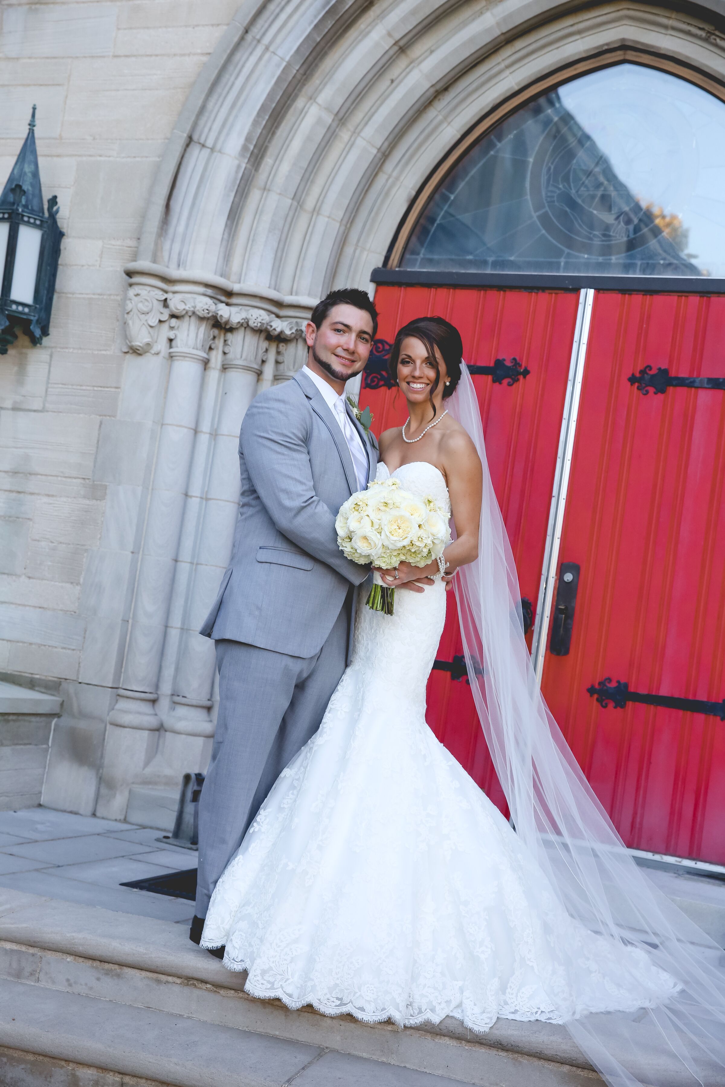 lace wedding dress with veil