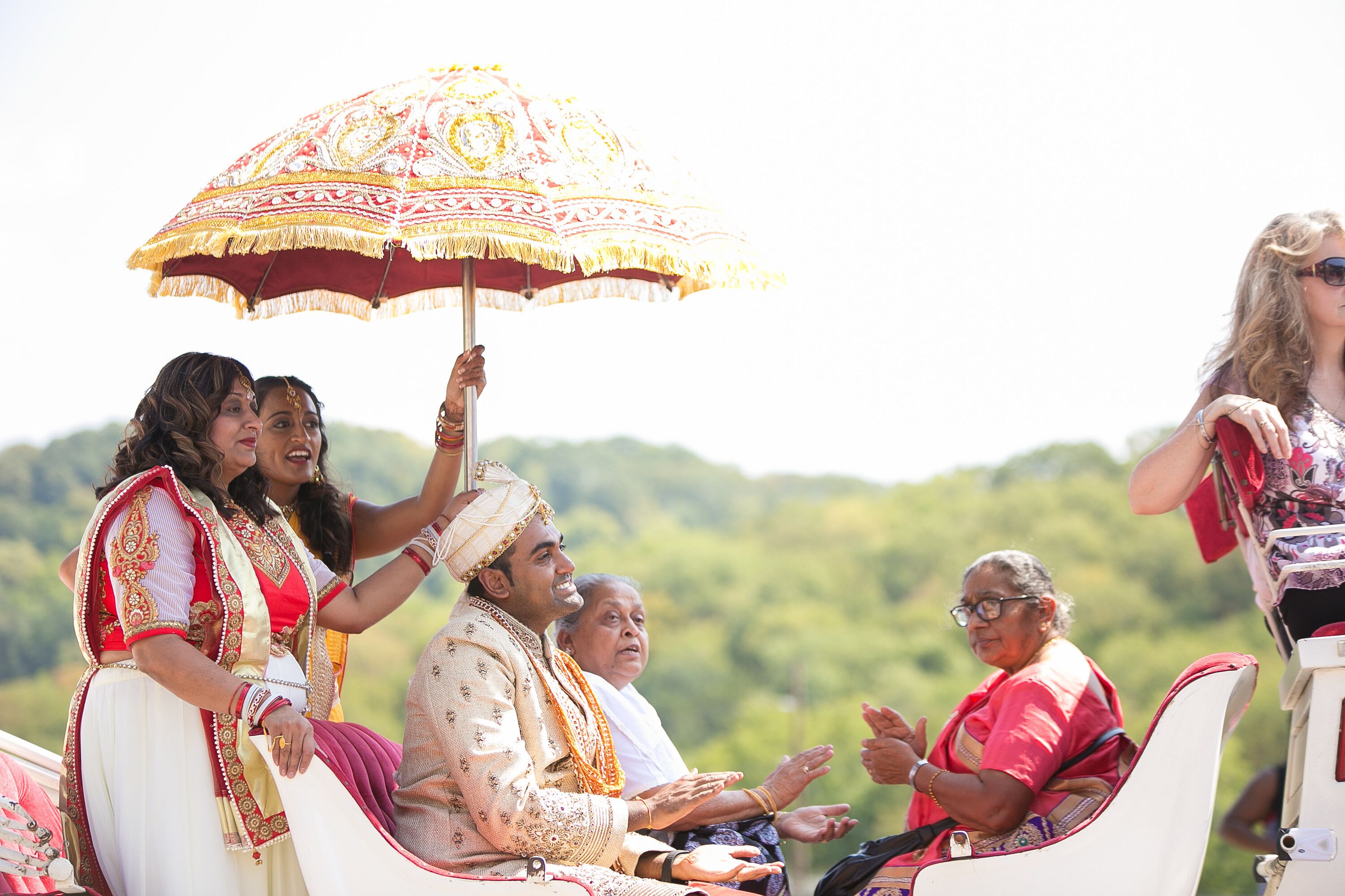 Hindu Wedding Arrival, White HorseDrawn Carriage