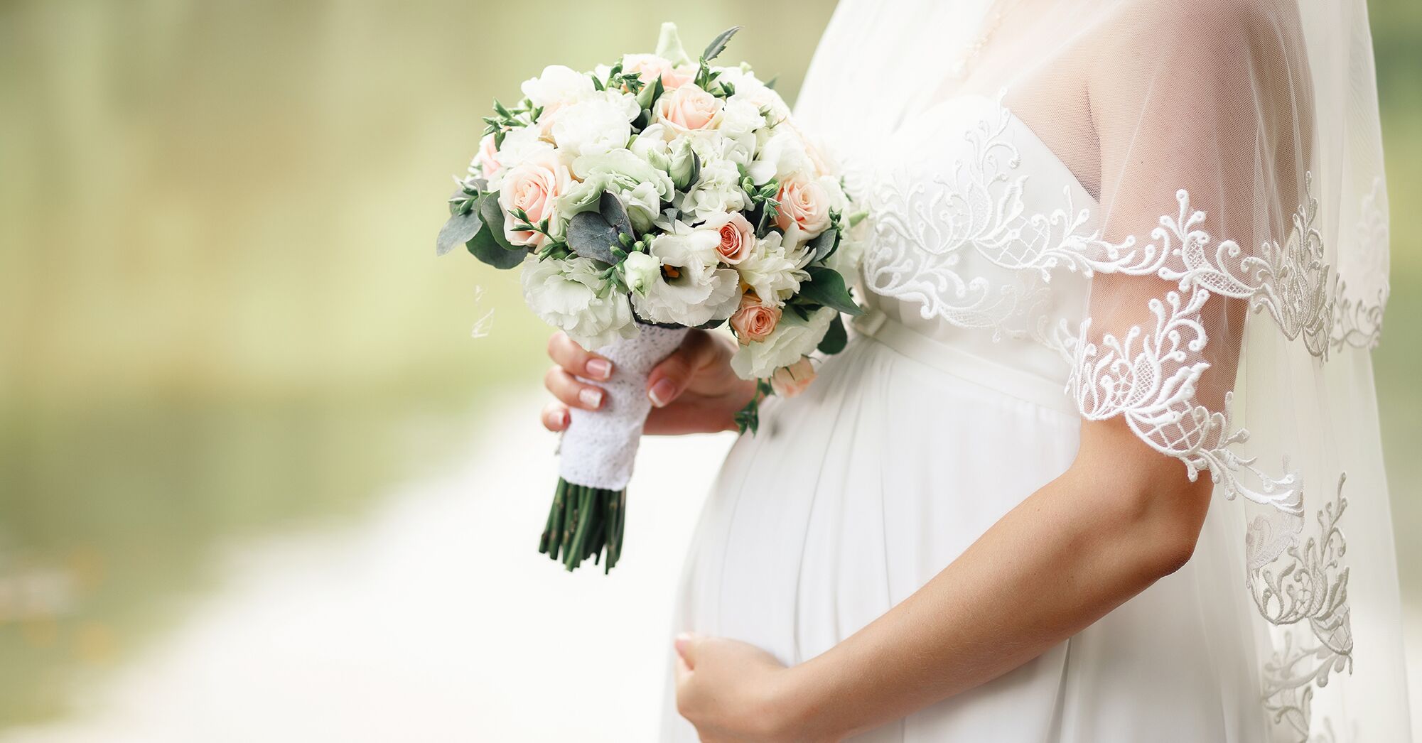 20-maternity-wedding-dresses-to-show-off-or-conceal-your-bump