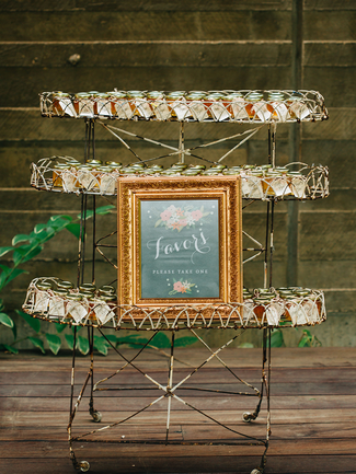 Wedding Favor Ideas for Fall Weddings