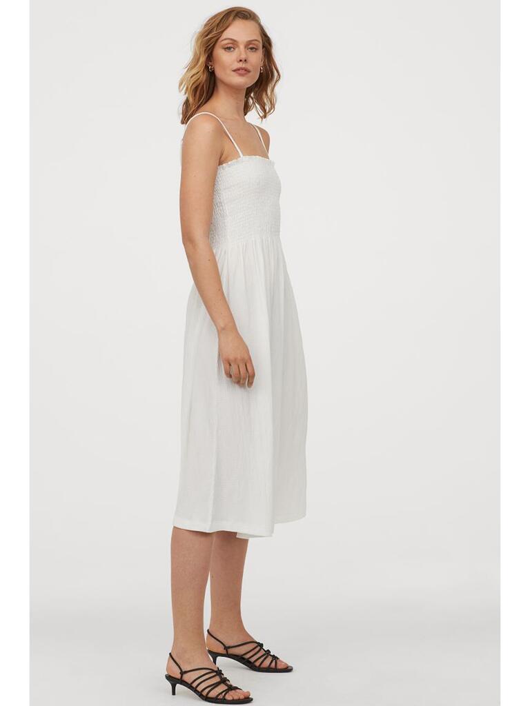 Witte midi-jurk met gesmokt lijfje