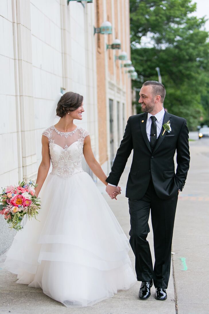 A Glamorous Wedding at Uptown Theater in Kansas City Missouri