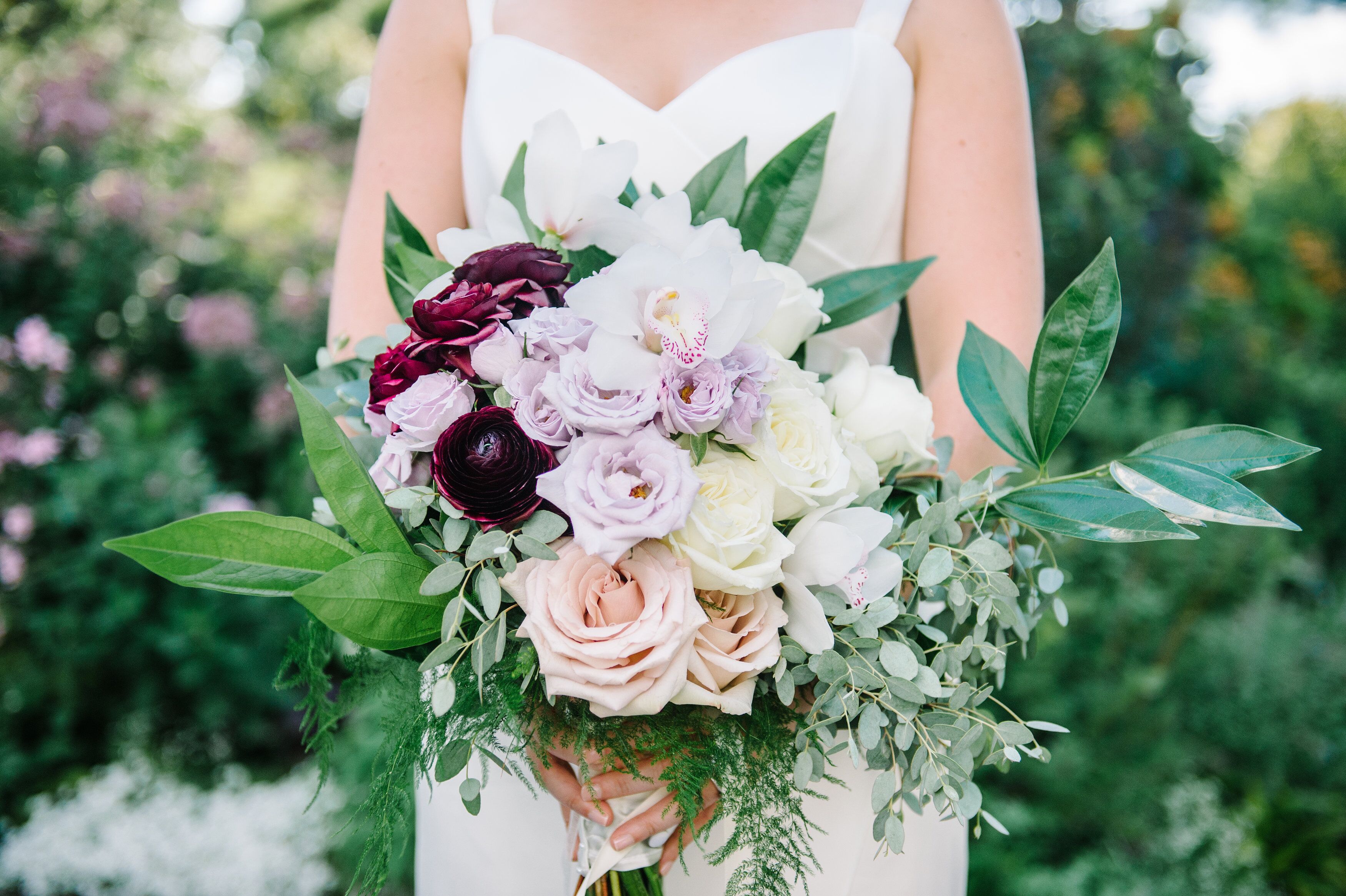 Romantic Rose And Lisianthus Bridal Bouquet