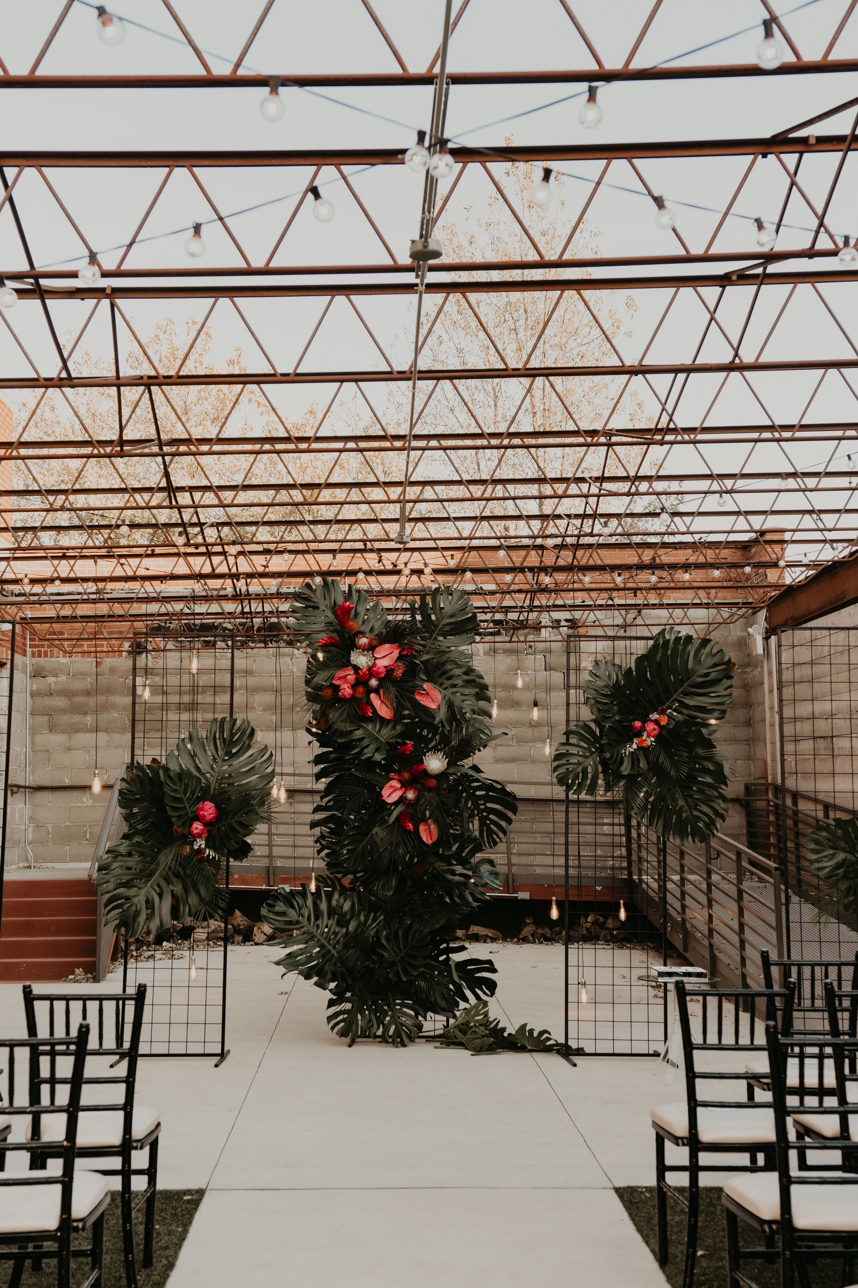 Tropical Ceremony Setup At The Hudson In Wichita Kansas