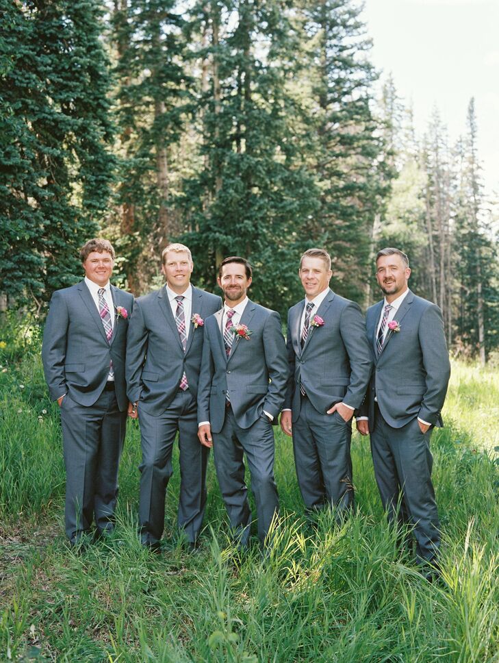 A Modern Mountain Wedding at Ten Peaks in Crested Butte, Colorado