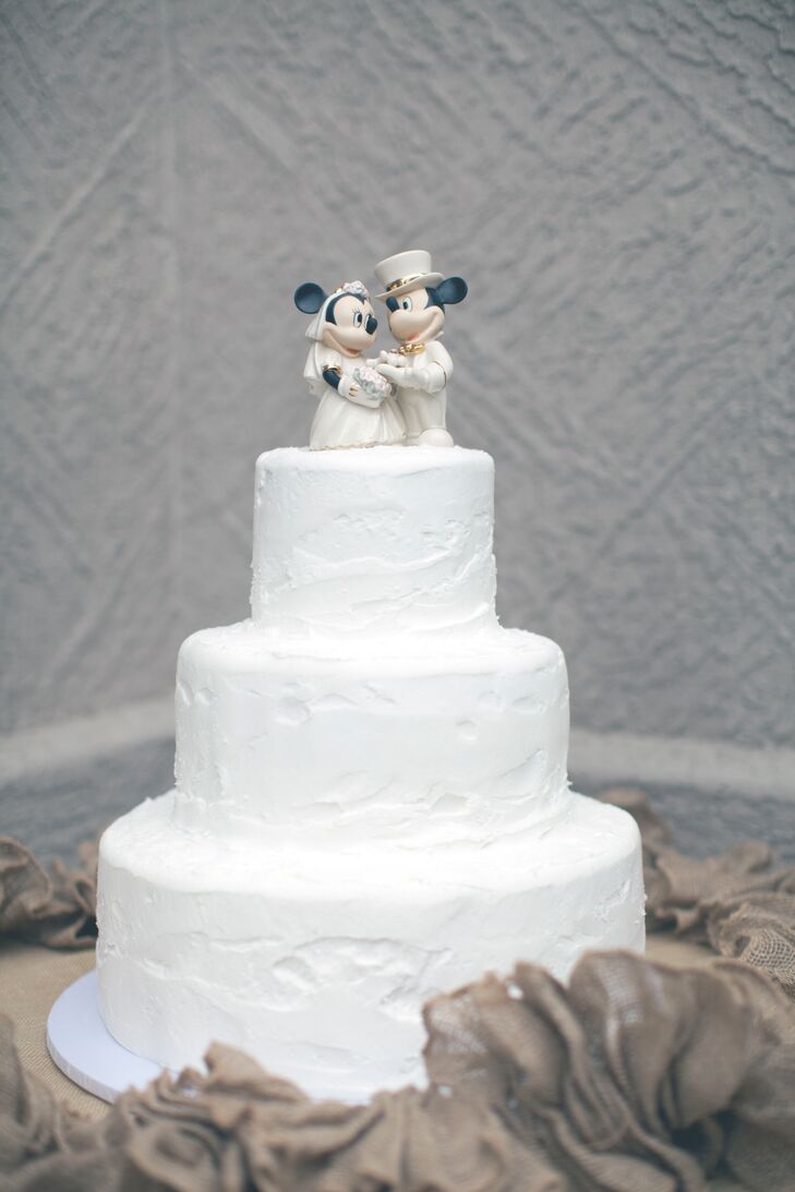 Wedding cake decorations mice