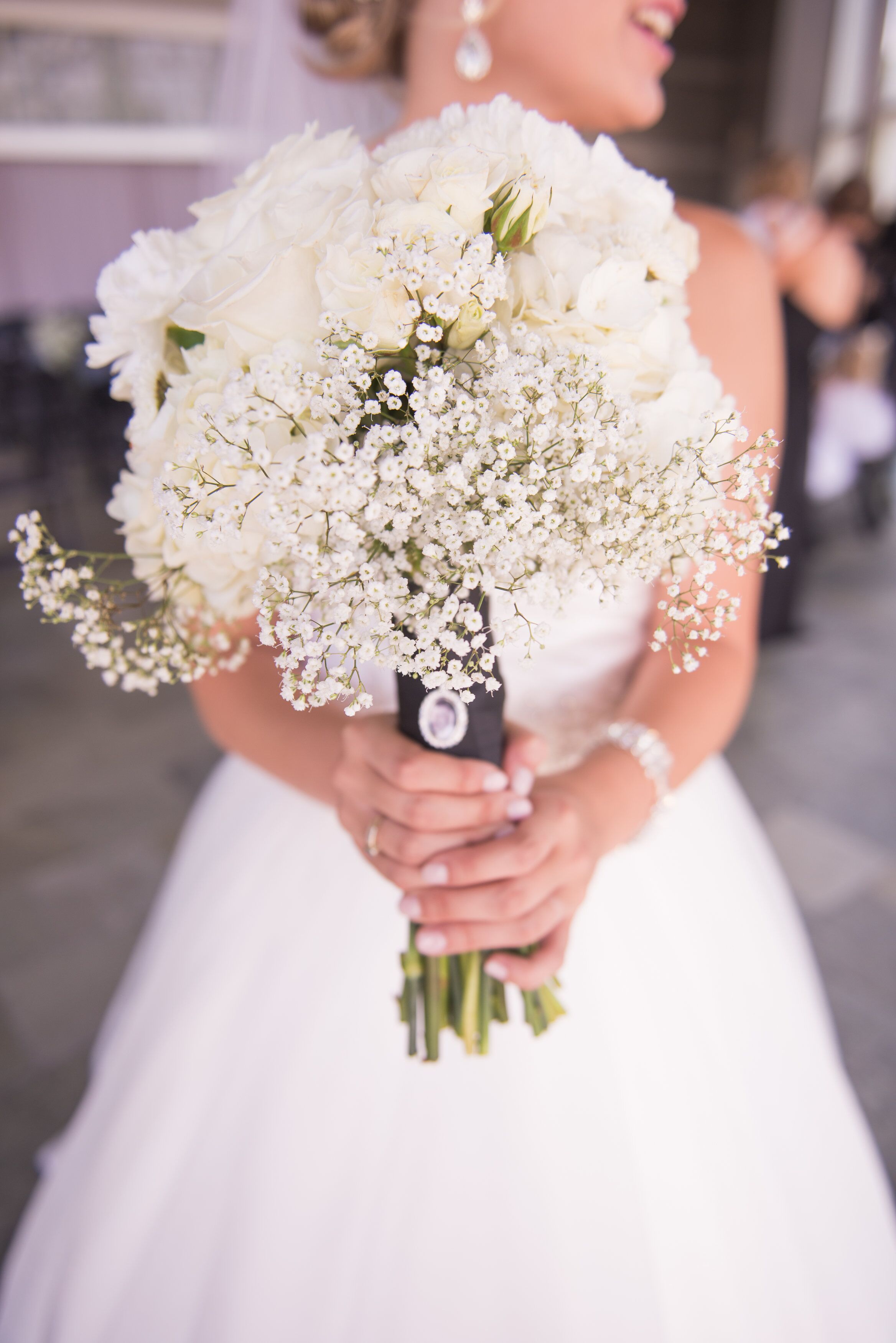 White Rose And Baby S Breath Bouquet