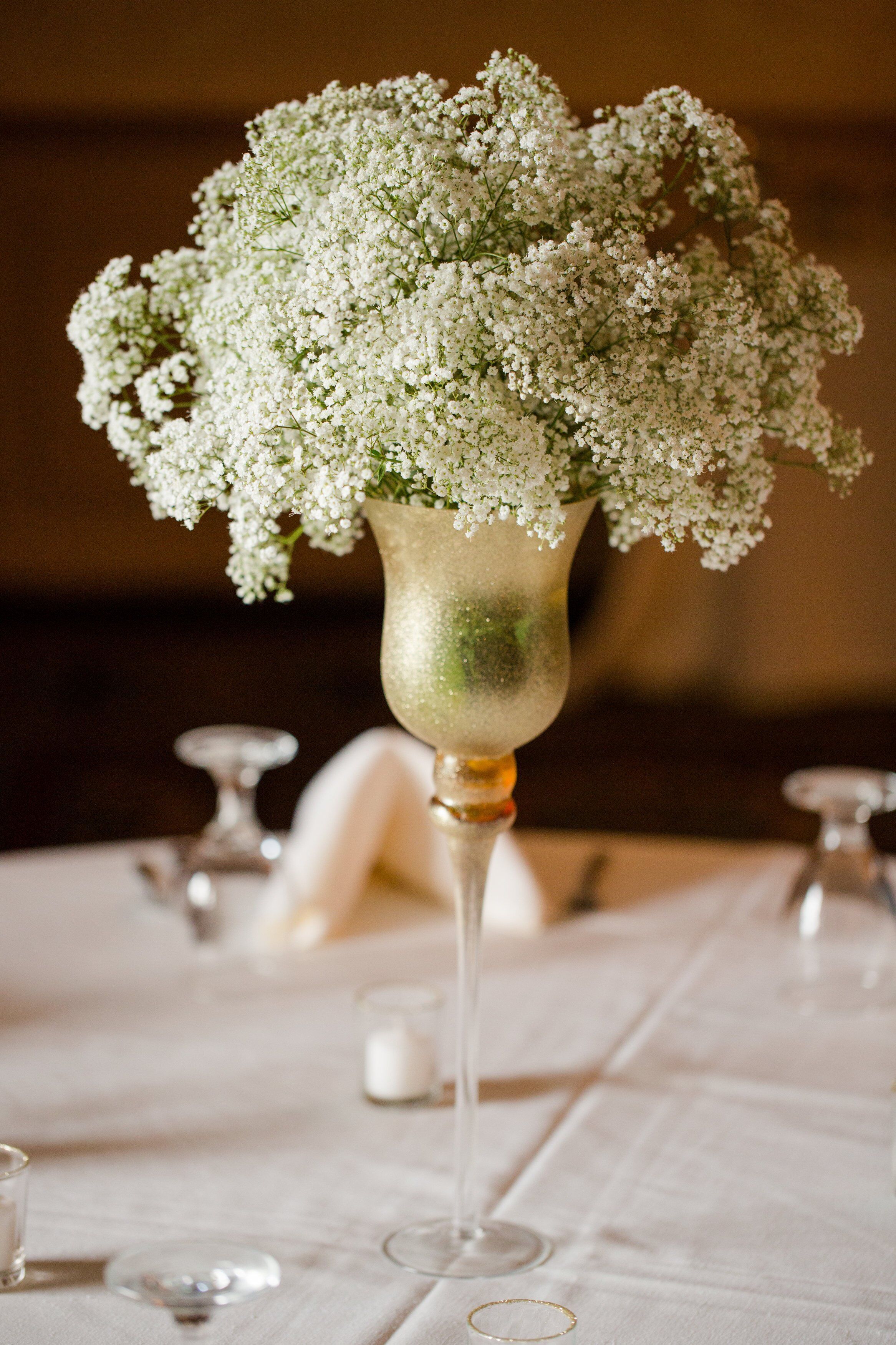 Elegant Baby&#039;s Breath Centerpieces