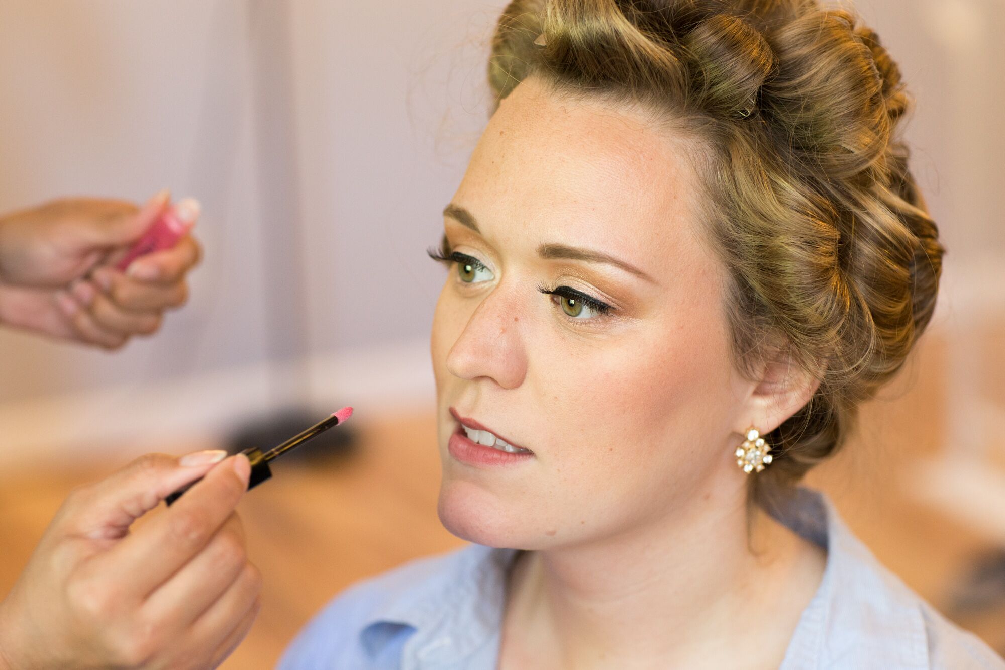 Elegant, Natural-Looking Bridal Makeup