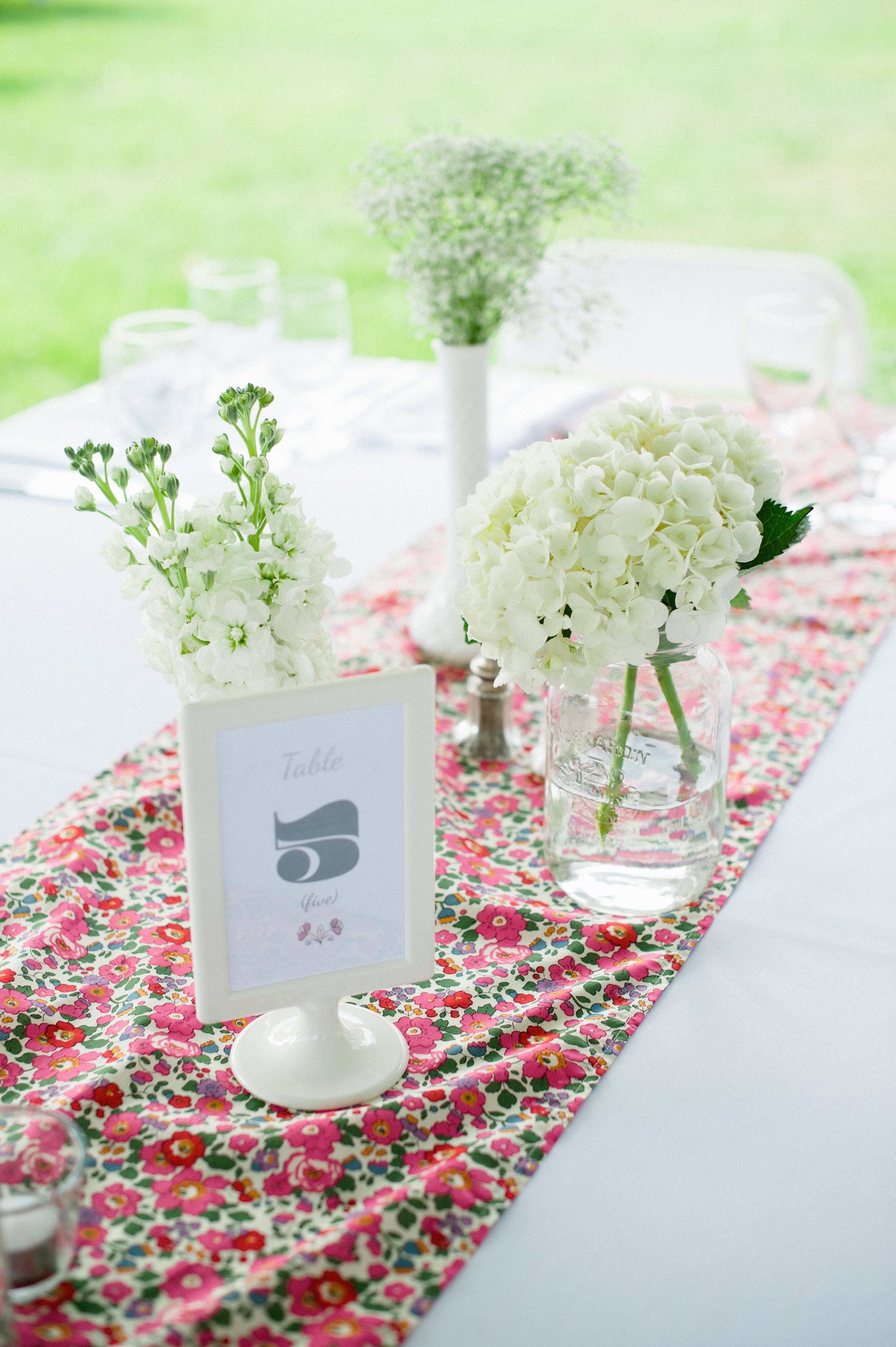 Simple Rustic Reception Decor