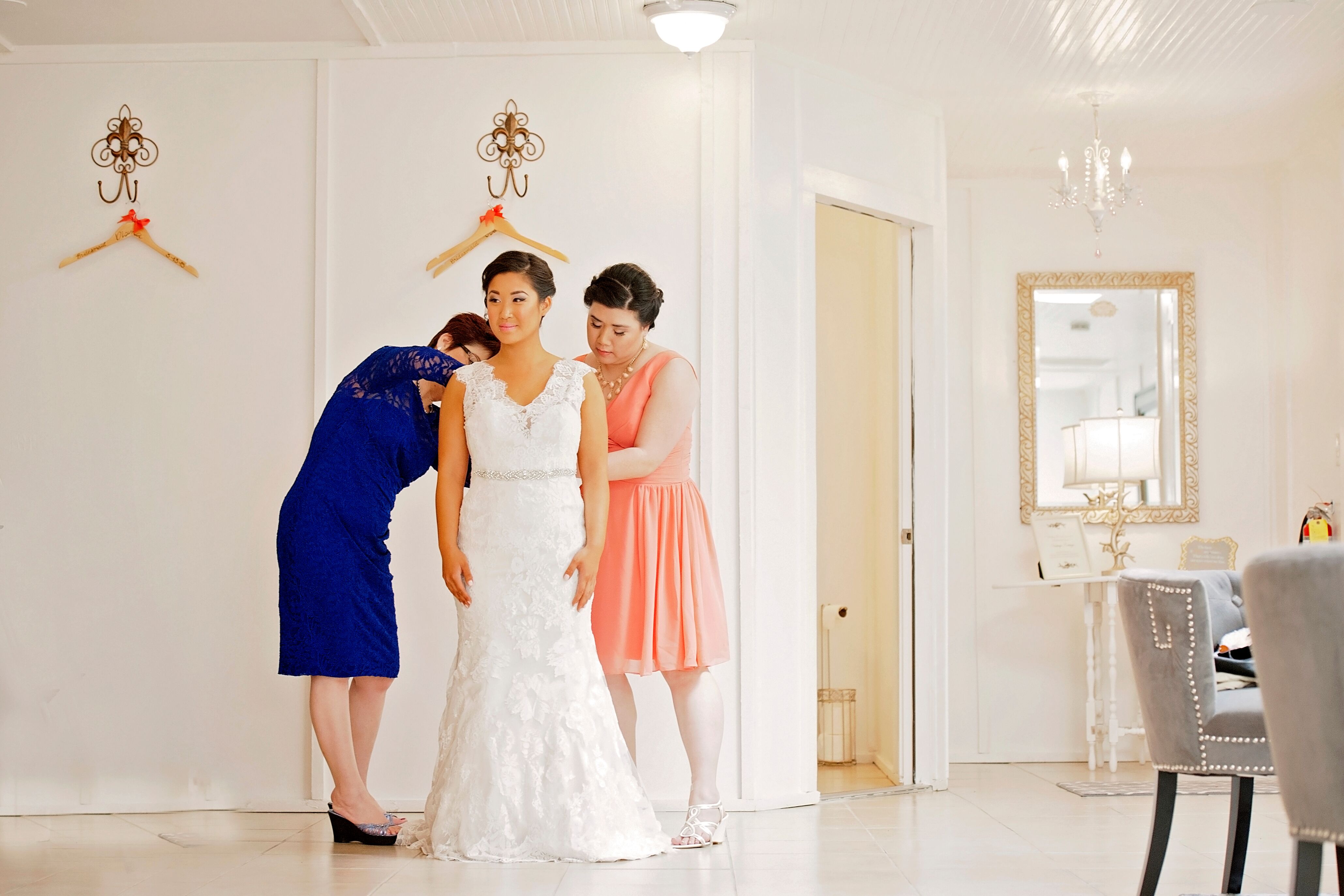 allure bridal trumpet gown