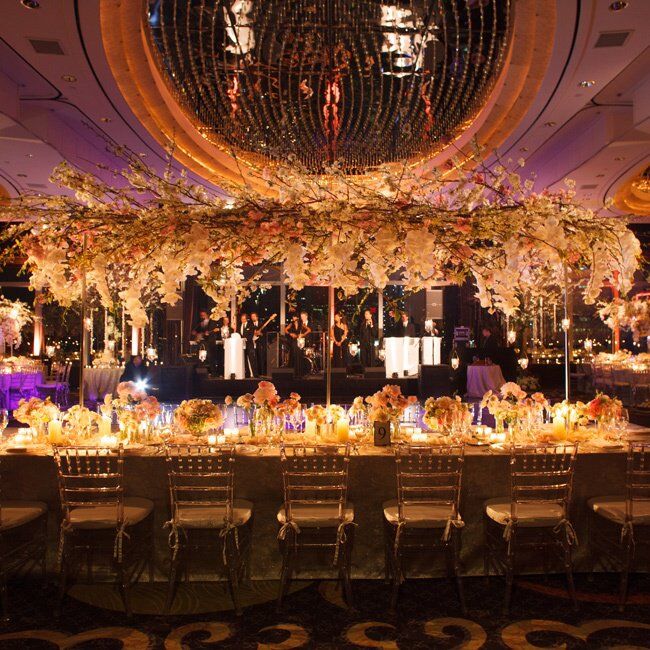 extravagant-reception-decor-at-mandarin-oriental