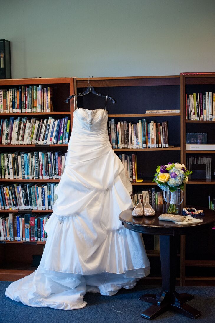 A Vintage-Inspired Wedding at Ray s Boathouse in Seattle