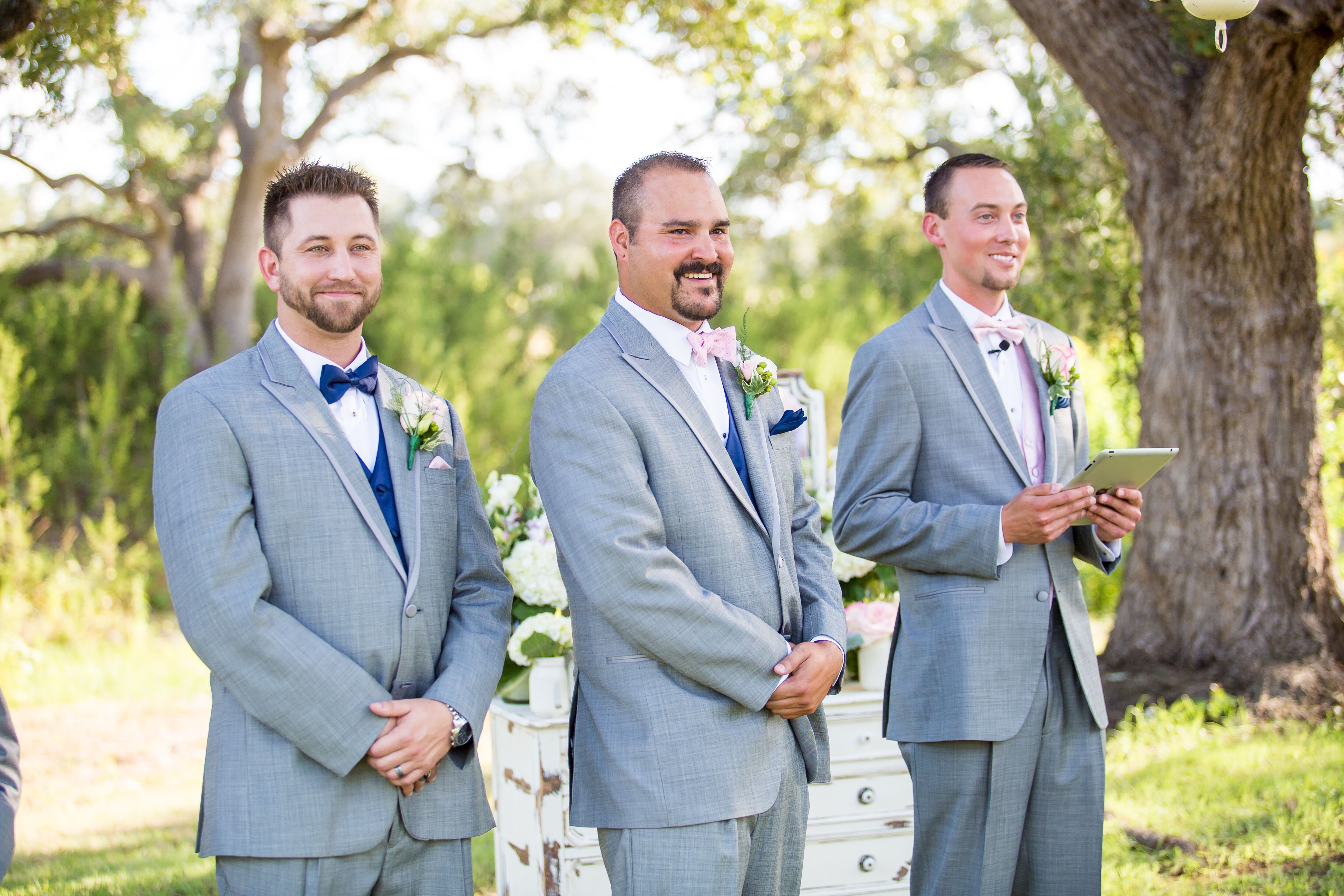 Navy blue store and gray suit