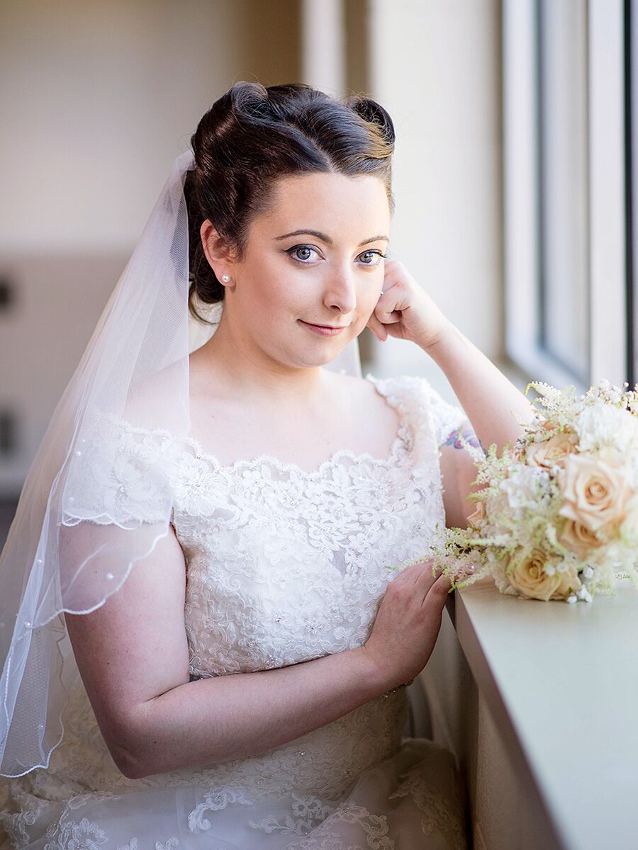 22 Vintage Wedding Hairstyles For Old School Brides