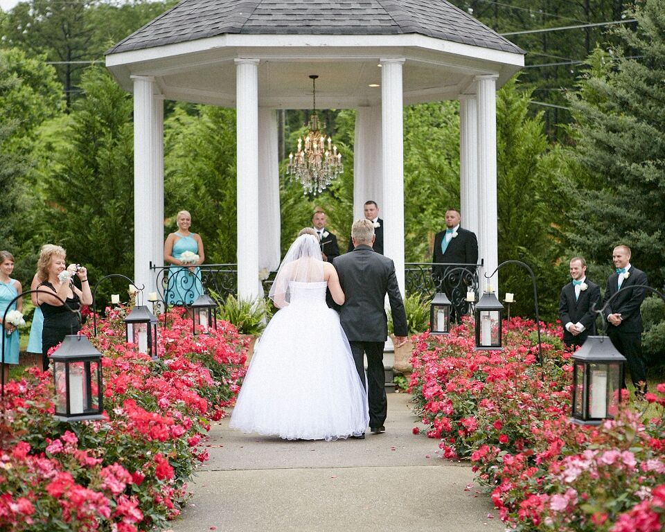Rose Hall Event Center Gazebo Ceremony