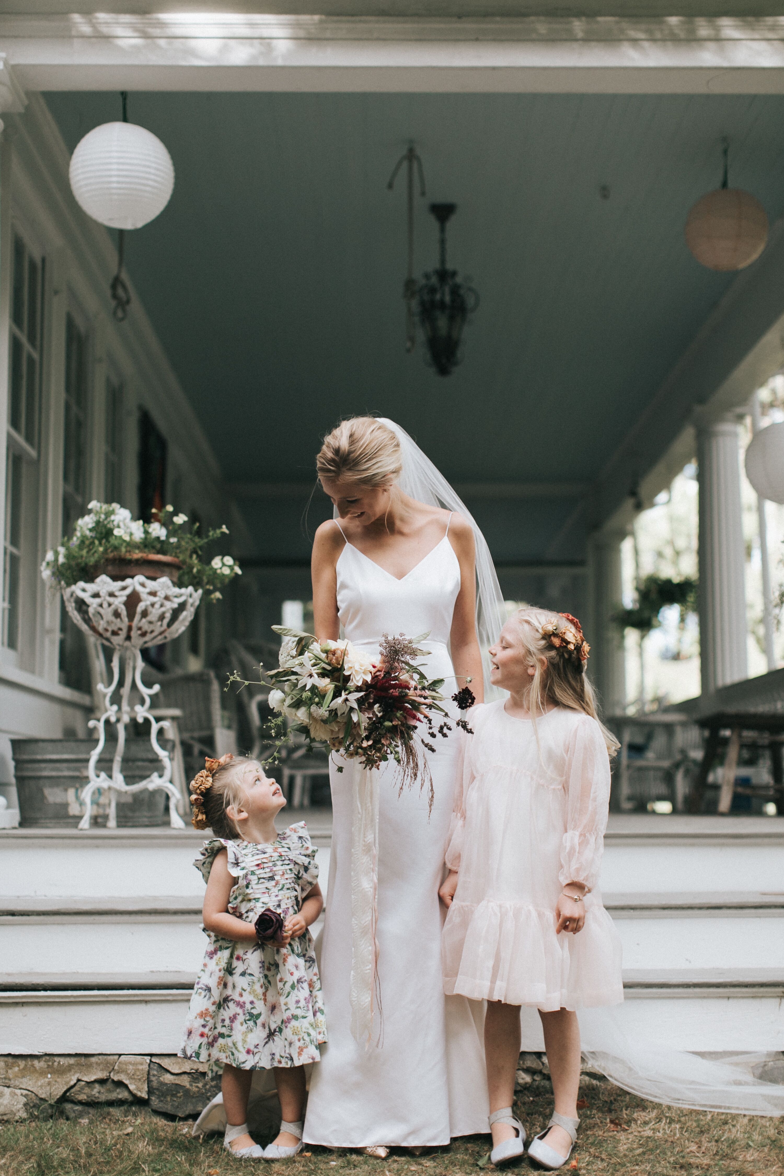 fashion flower crown rustic dress Romantic Flower Crown With Cascading Vines - Blush Pink Flower Wedding  Wreath With Veil - the Original Magaela Design