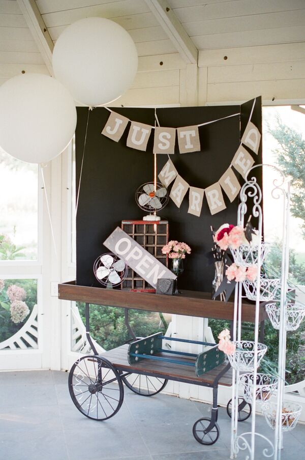 Wedding Memory Table