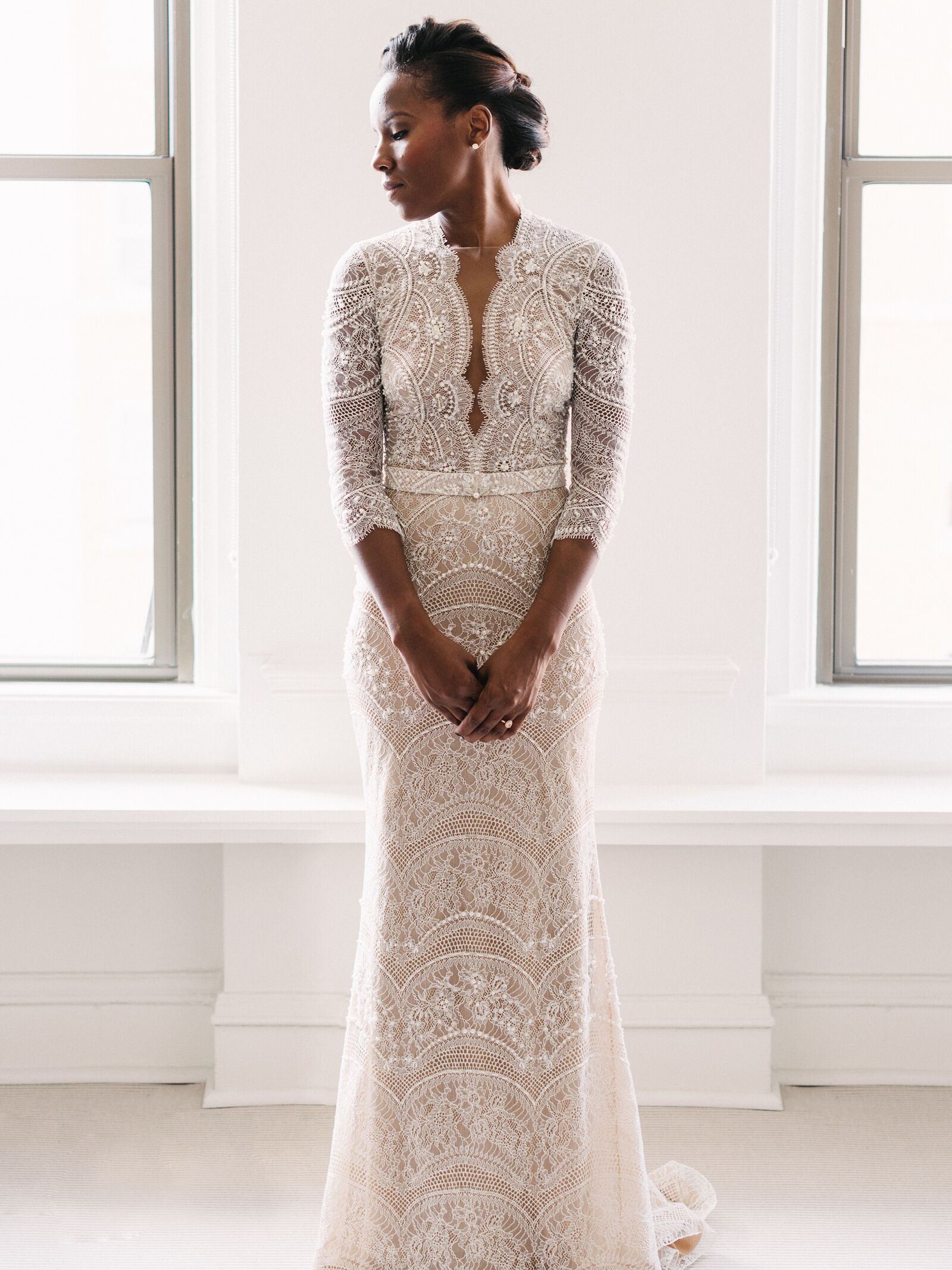 28 Winter Wedding Dresses For Every Style
