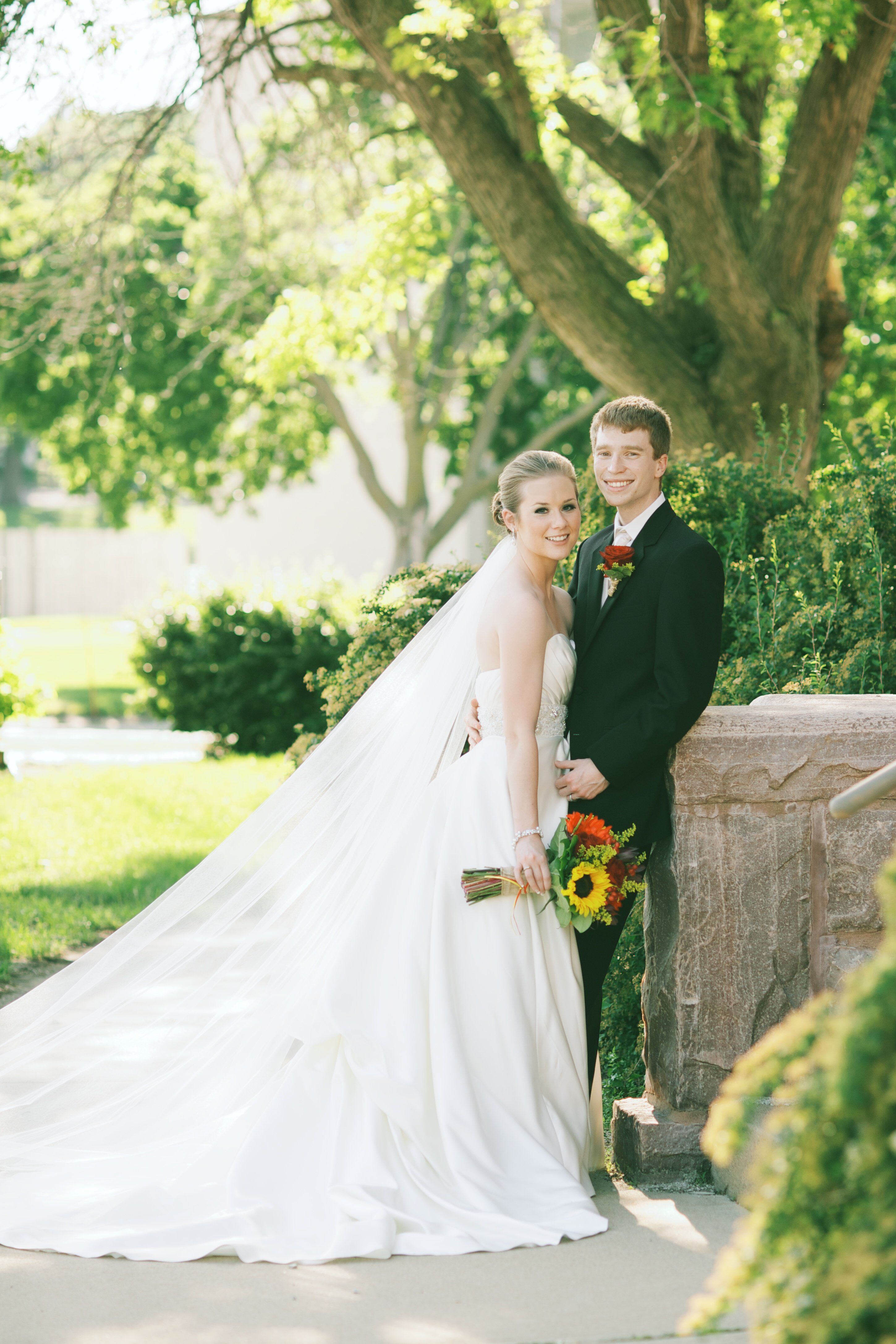 A Rustic Summer Wedding  in Sioux  Falls  SD 