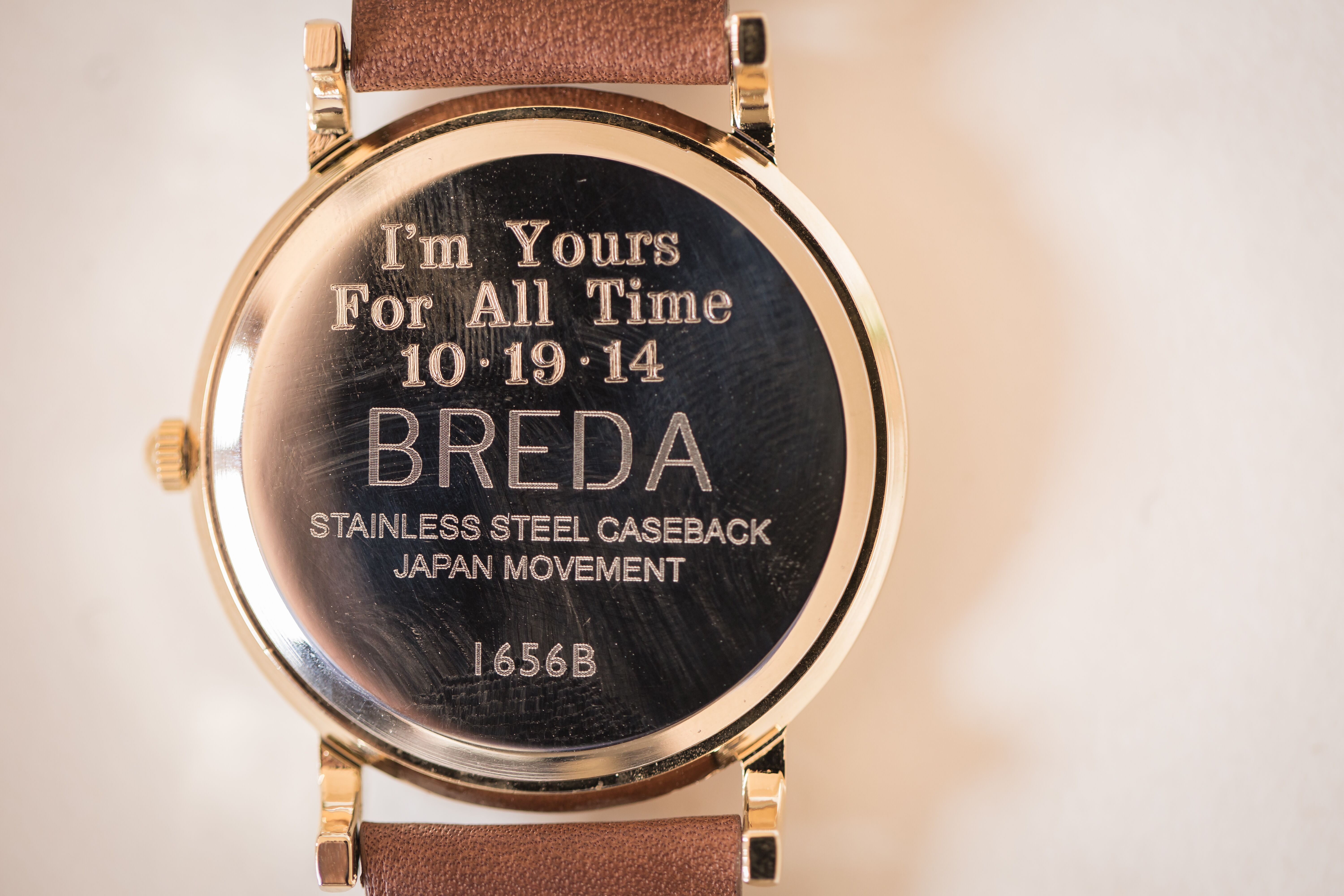 Engraved watches 2025 for her