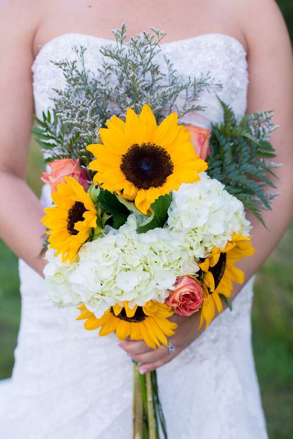 Ivory Wedding Cake With Sunflowers