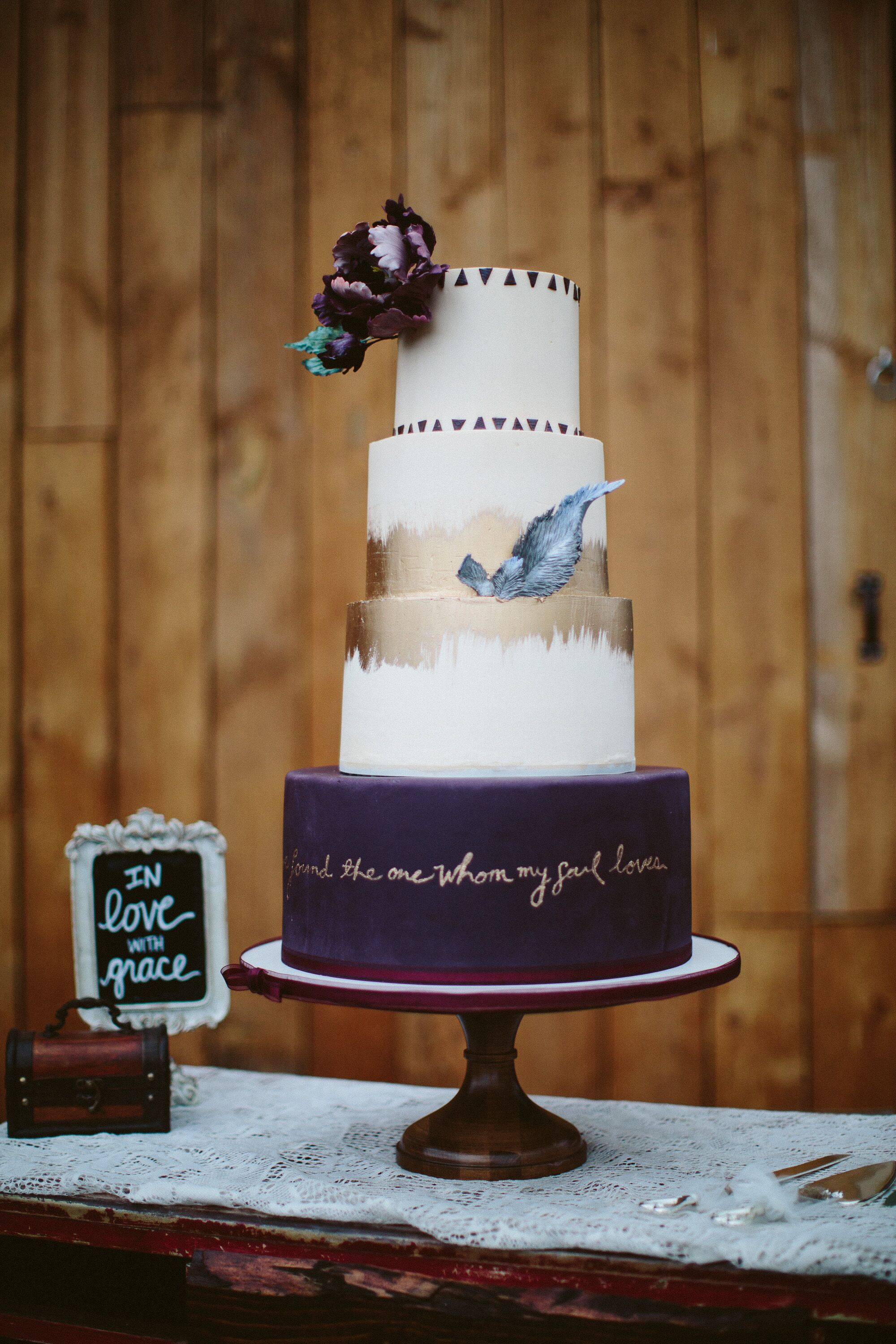 Boho-Inspired Wedding Cake
