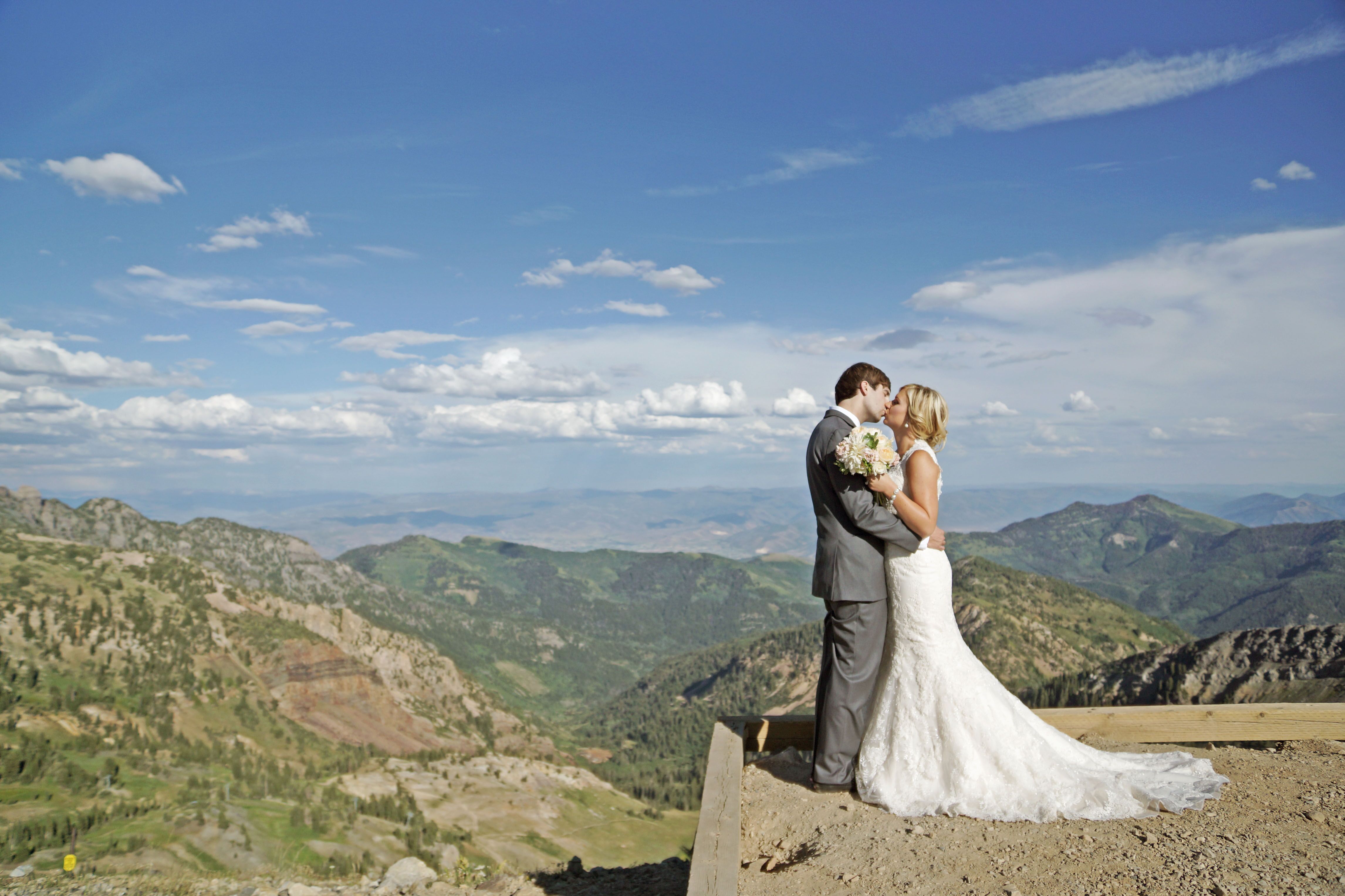 A Vintage Inspired Mountain  Wedding  at Cliff Lodge and Spa 