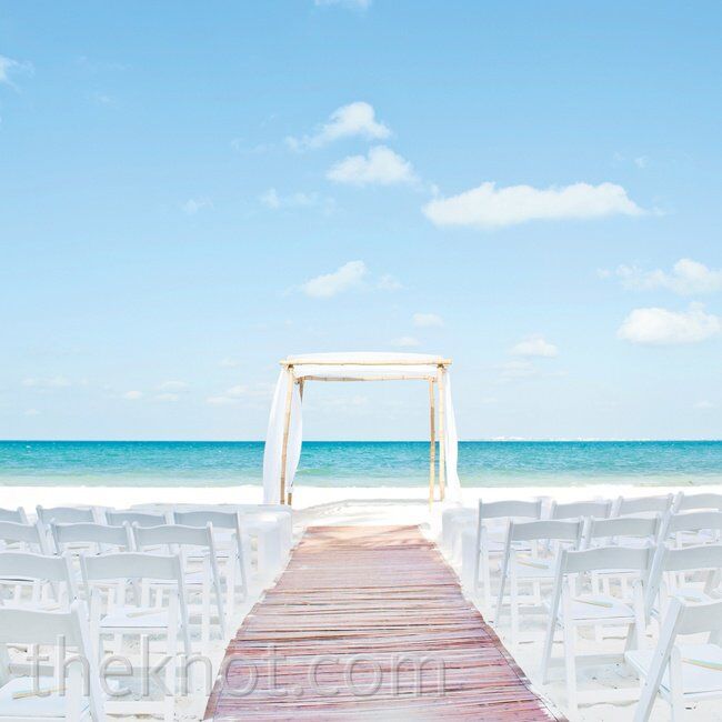 Simple Beach Ceremony Decor