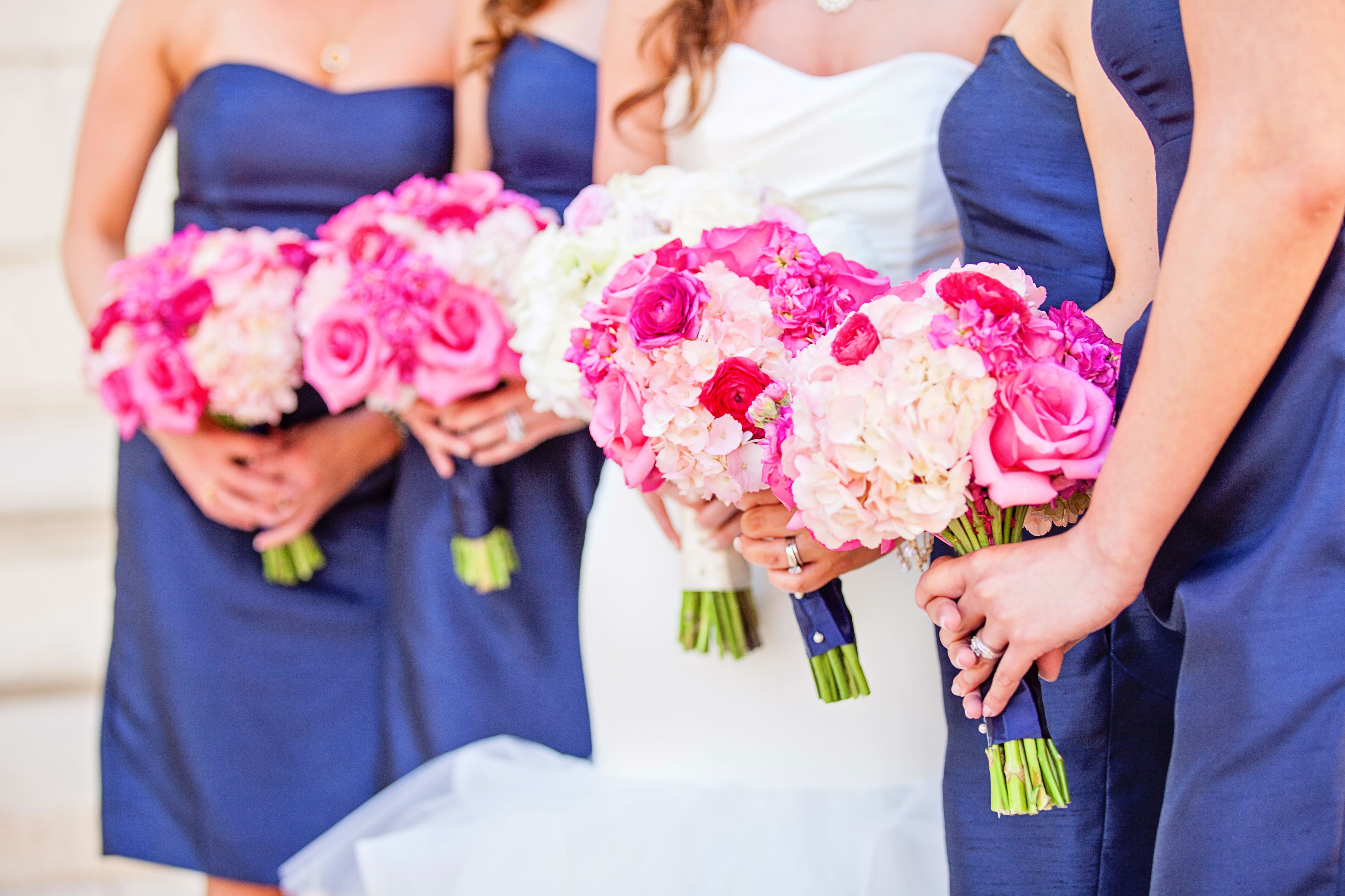 Bright Pink Bridesmaid Bouquets 5478