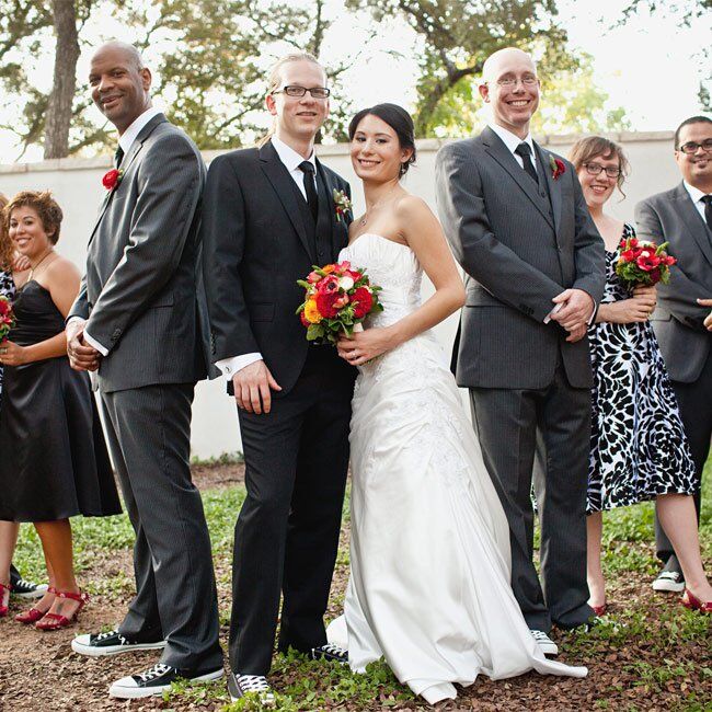  Casual  Chic Wedding  Party  Attire 