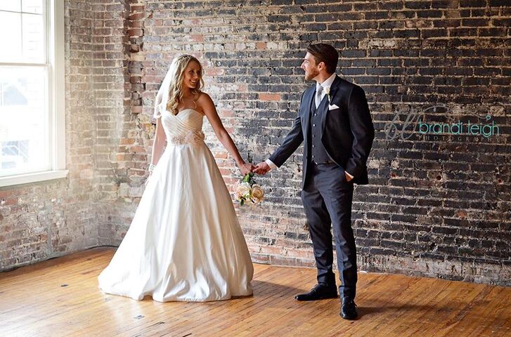 Best Wedding  designer  bridal  gowns  in toledo ohio 