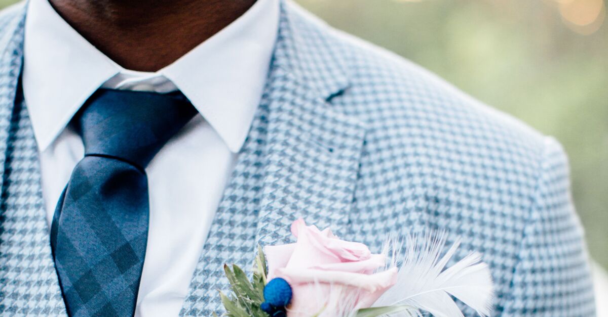 How to Tie a Tie: 7 Knots for All Occasions