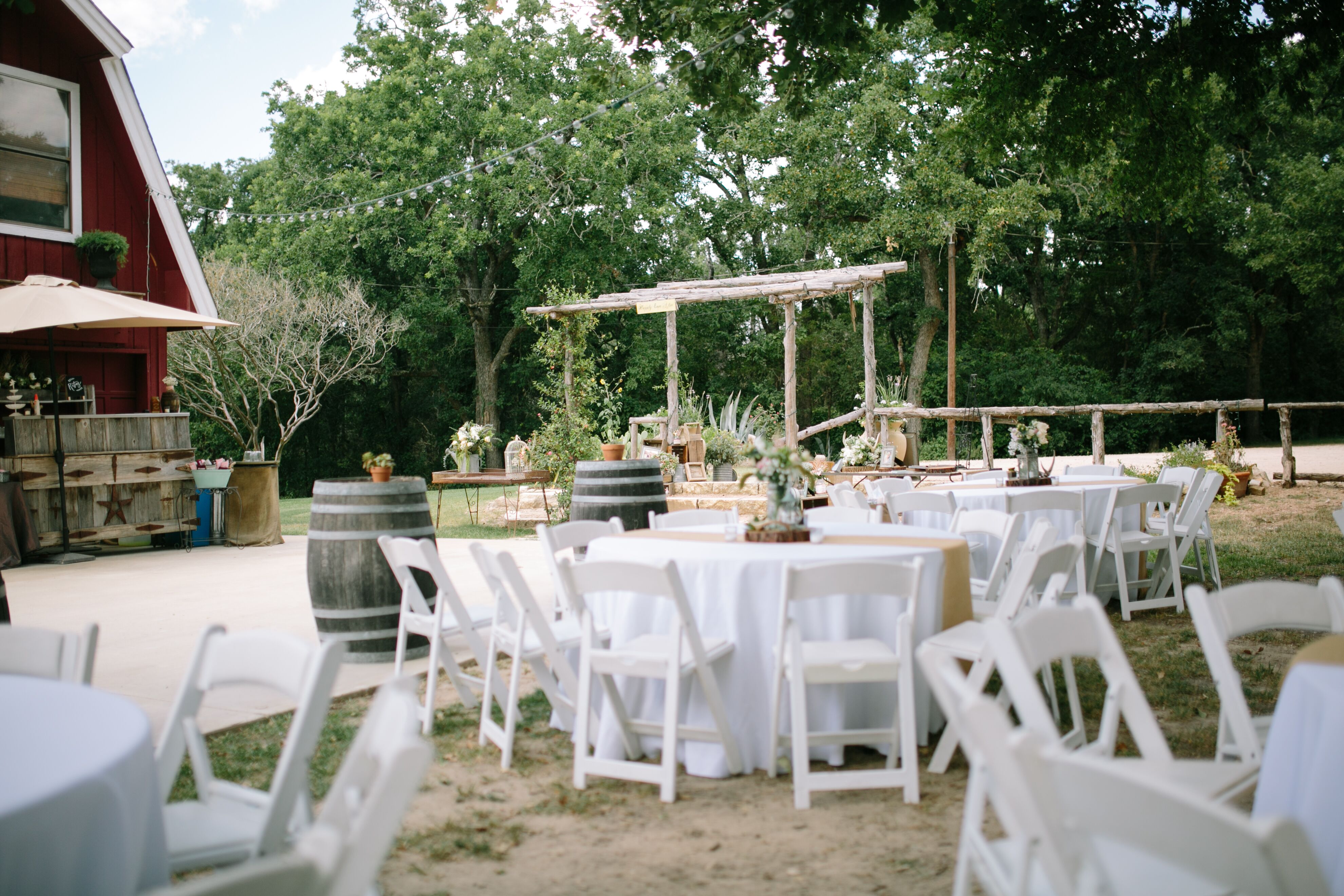 Neutral White, Burlap Outdoor Dining Tables