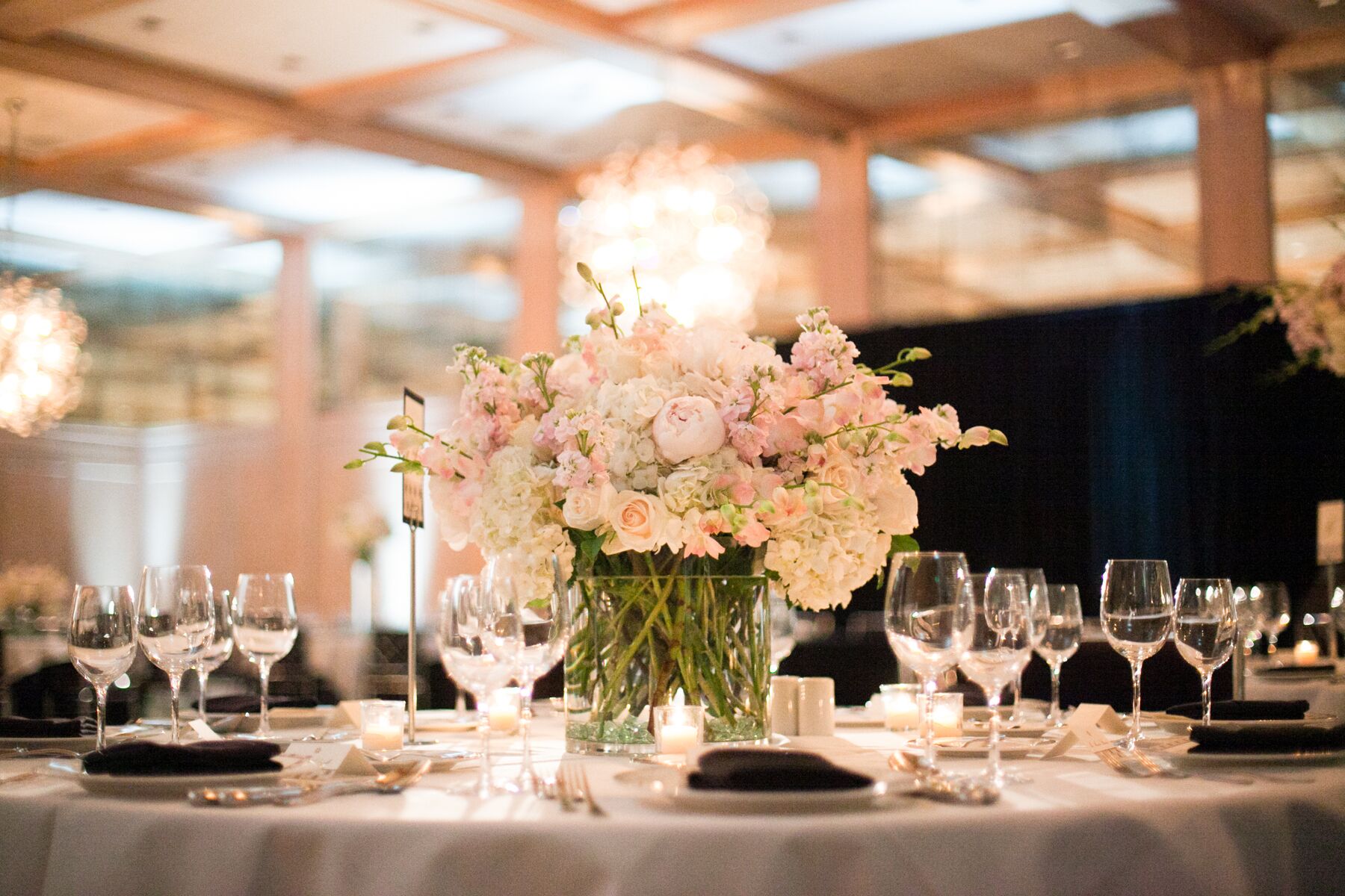 Lush Neutral-Colored Flower Centerpiece