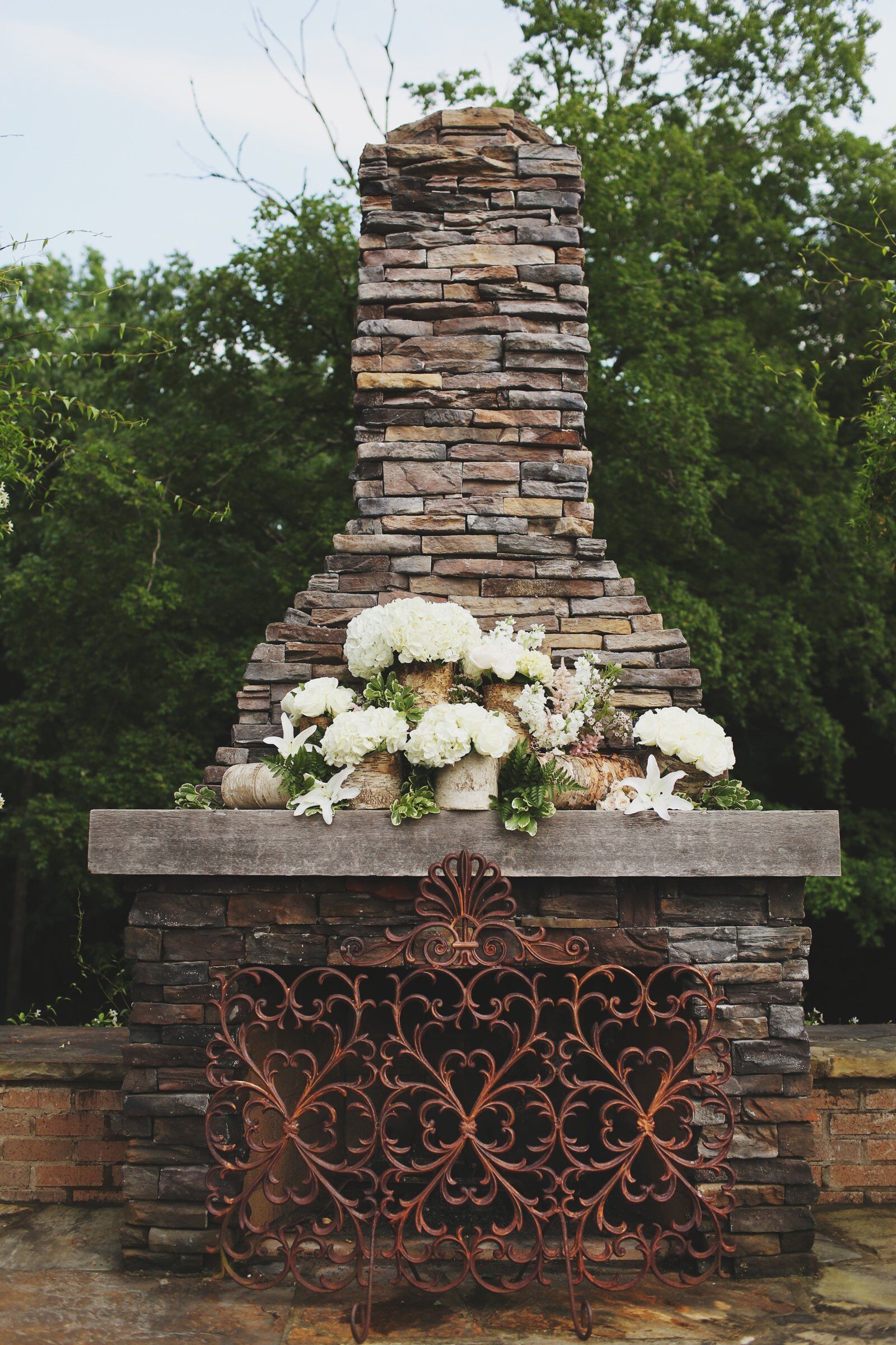 Outdoor Fireplace Decor