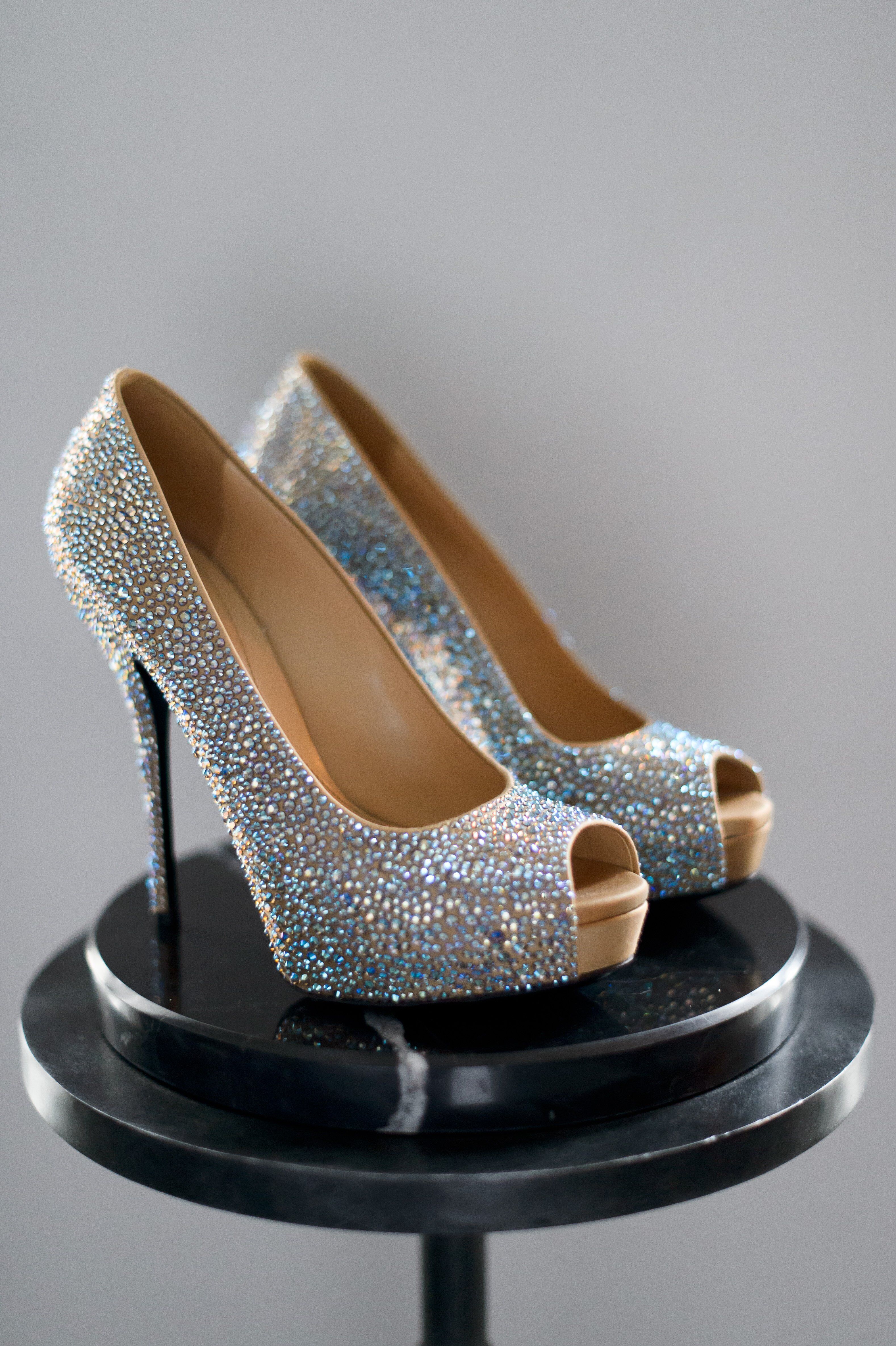 gucci glitter heels